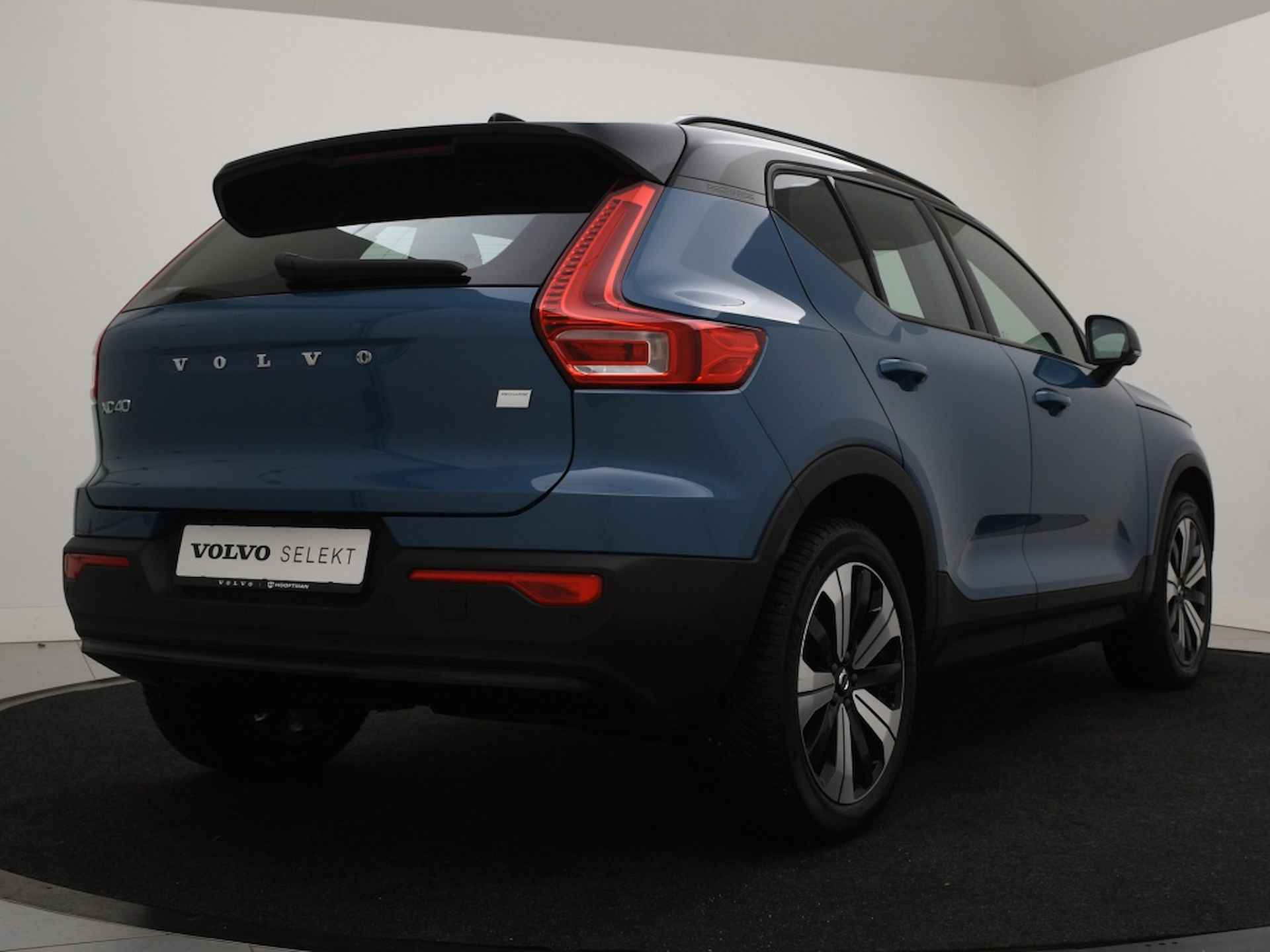 Volvo XC40 RECHARGE PURE ELECTRIC ULTIMATE 19INCH SCHUIFDAK ACC BLIS - 4/41