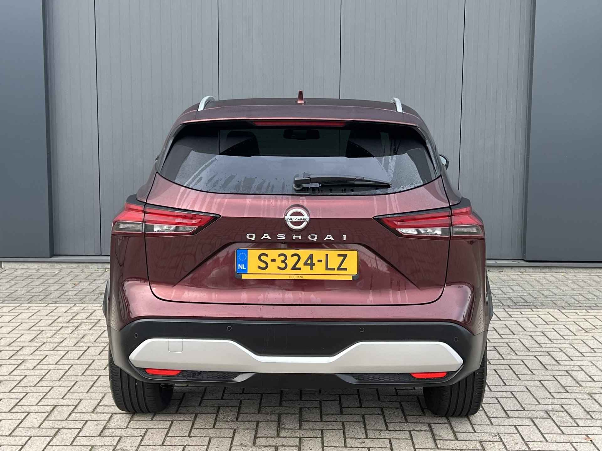 Nissan Qashqai 1.3 MHEV 158 Xtronic Business Premium | Navigatie | Panorama dak | 19 inch - 14/27