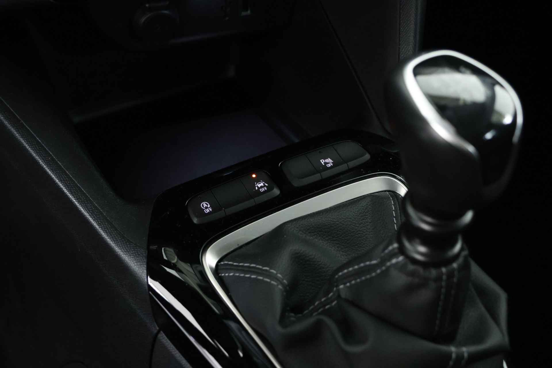 Opel Corsa 1.2 Elegance / LED / CarPlay / Cruisecontrol / Bluetooth - 17/26