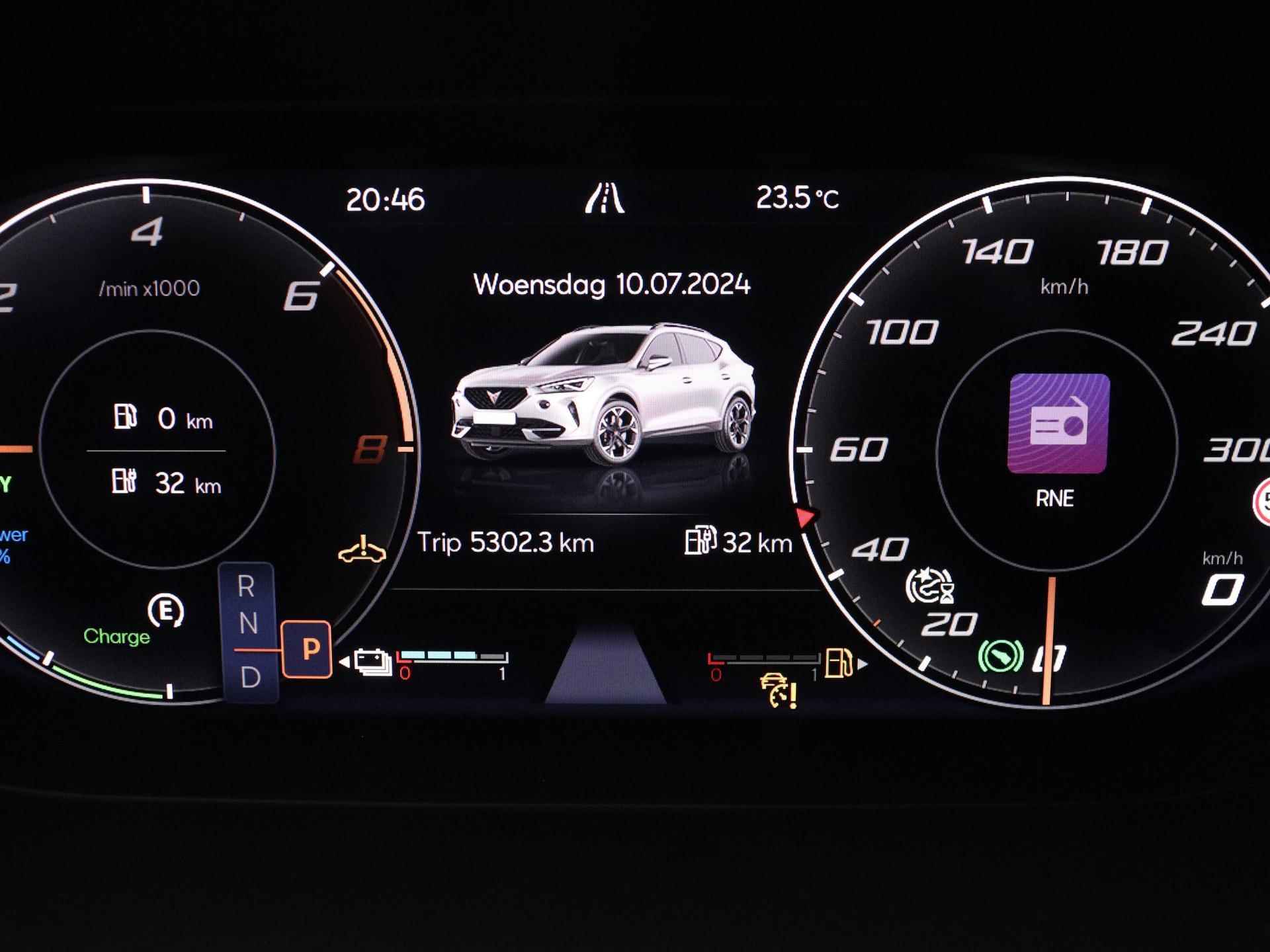 CUPRA Formentor 1.4 e-Hybrid Business 204 PK | Automaat | LED Koplampen | Navigatie | Achteruitrijcamera | Climate Control | Adaptive Cruise Control | Keyless-Entry | Apple Carplay/Android Auto | Virtual Cockpit | Stuurverwarming | Privacy Glass | Parkeersensoren | Lichtmetalen velgen | - 19/23