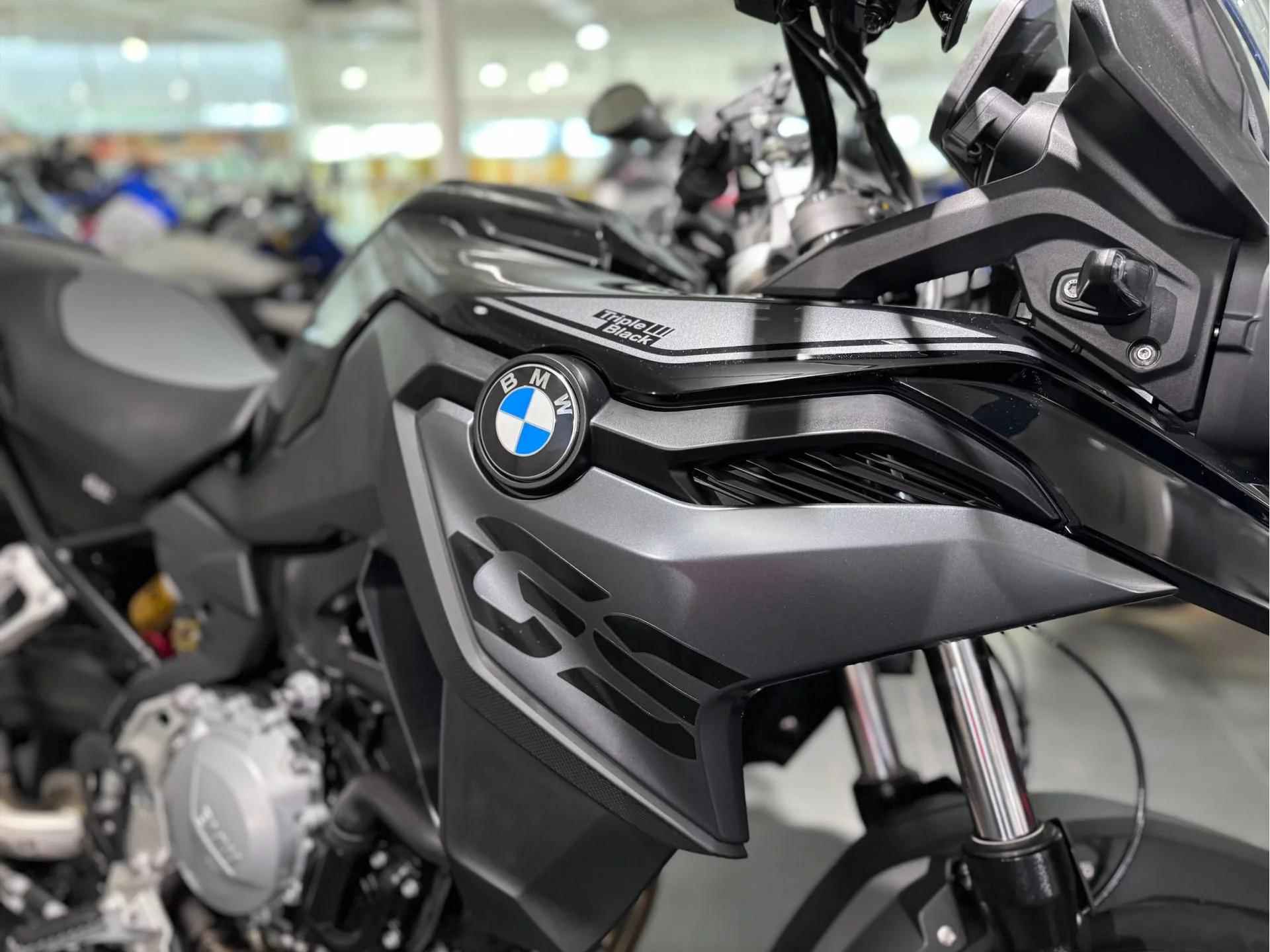 BMW F 750 GS Triple Black - 4/8