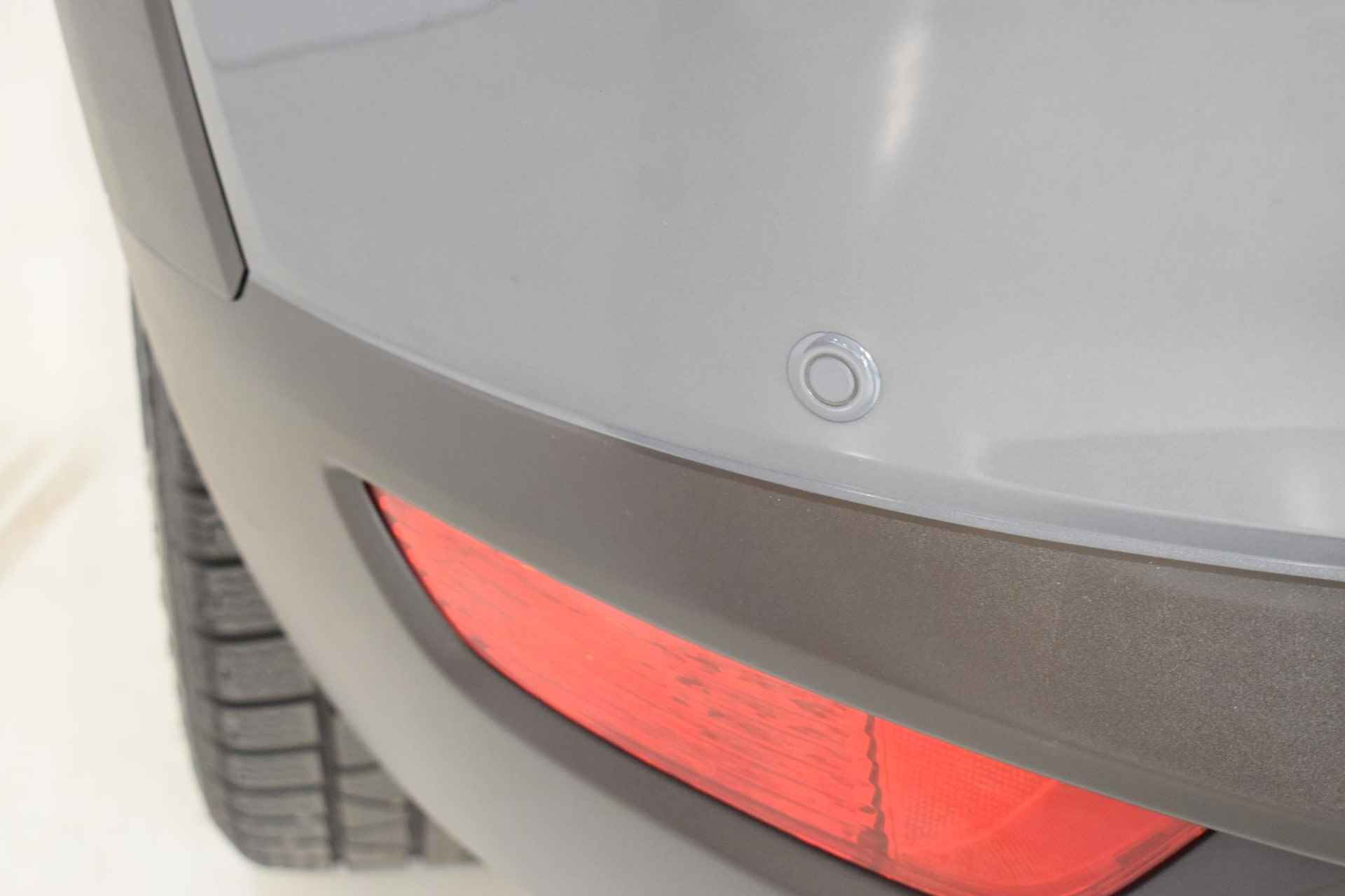 Mazda CX-3 2.0 SkyActiv-G 121 Luxury | Achteruitrijcamera | Parkeersensoren | Dodehoek detectie | Cruise control | Stoelverwarming | Head-up | Navigatie | Keyless entry | - 15/50