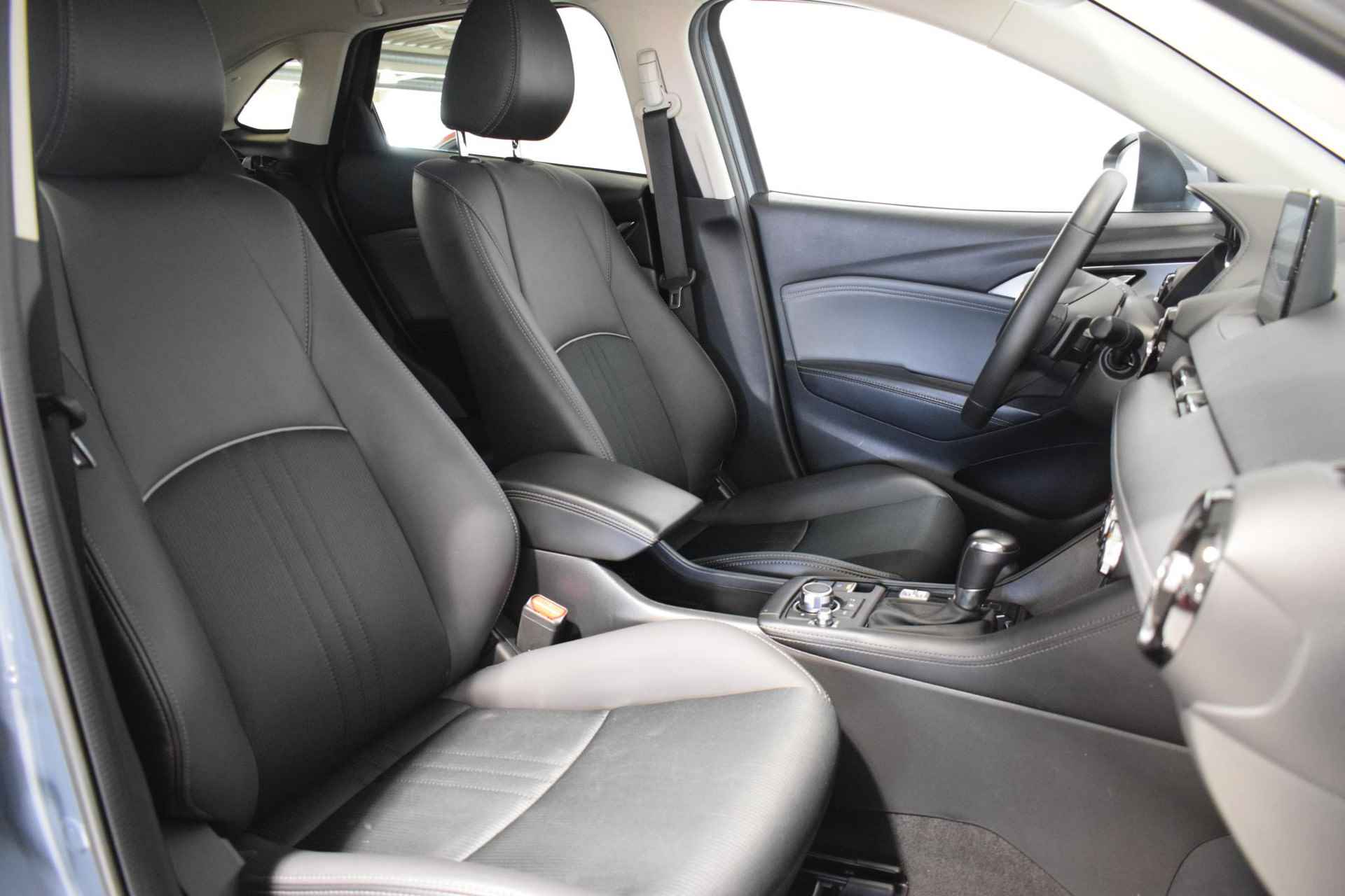 Mazda CX-3 2.0 SkyActiv-G 121 Luxury | Achteruitrijcamera | Parkeersensoren | Dodehoek detectie | Cruise control | Stoelverwarming | Head-up | Navigatie | Keyless entry | - 22/50
