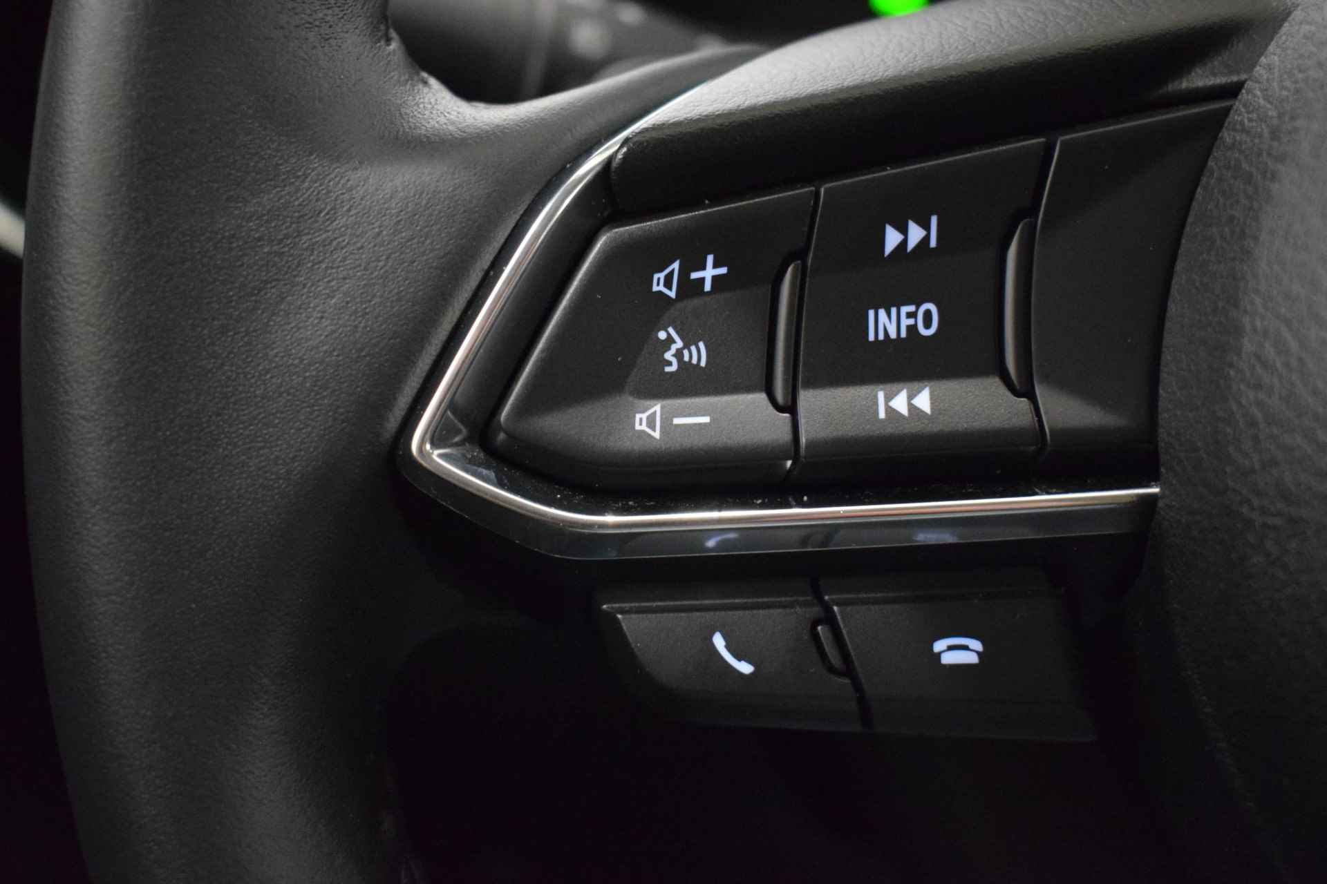 Mazda CX-3 2.0 SkyActiv-G 121 Luxury | Achteruitrijcamera | Parkeersensoren | Dodehoek detectie | Cruise control | Stoelverwarming | Head-up | Navigatie | Keyless entry | - 40/50