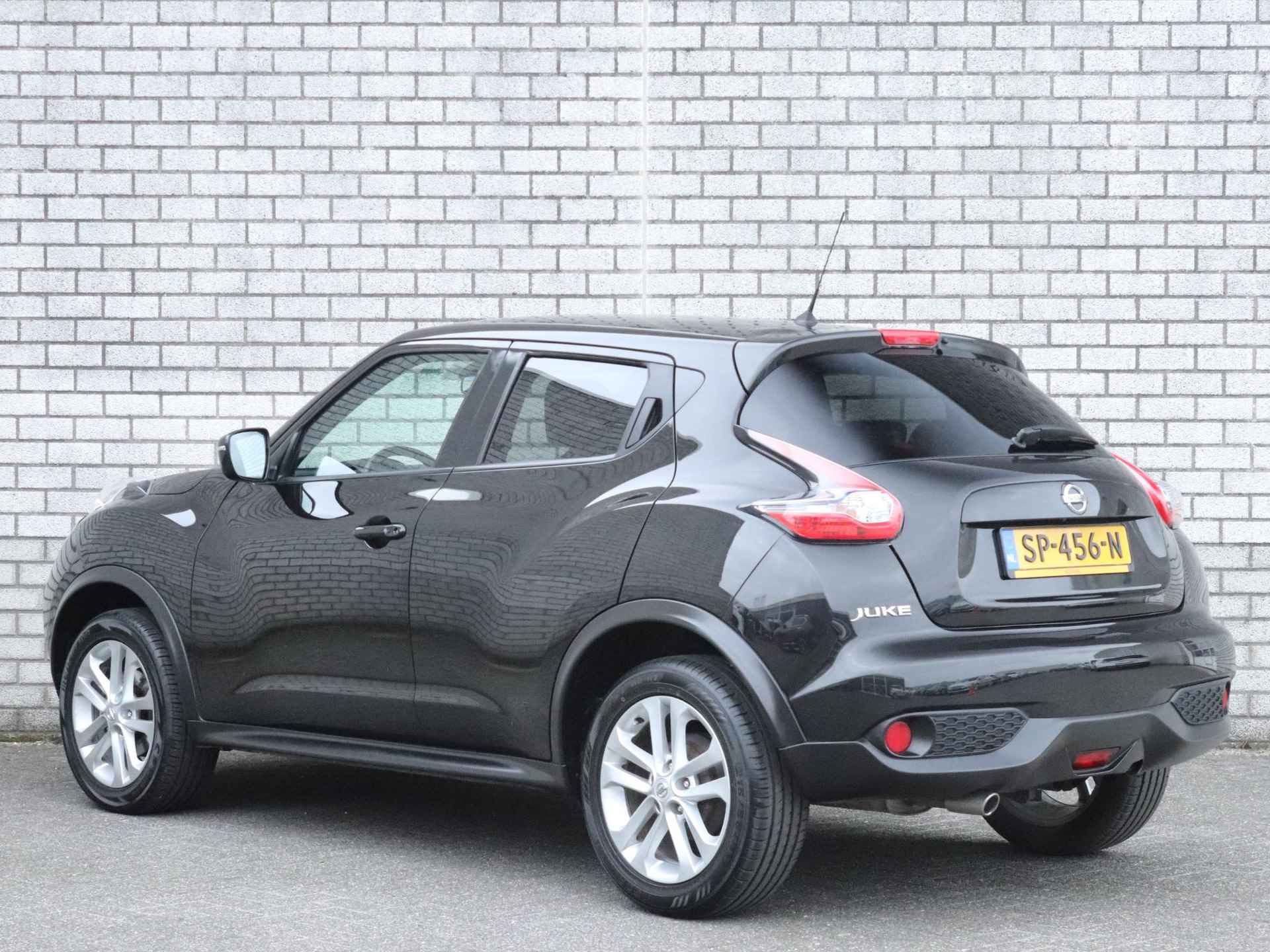 Nissan Juke 1.6 CVT N-Connecta | Achteruitrijcamera | Trekhaak | Navigatie | - 7/33