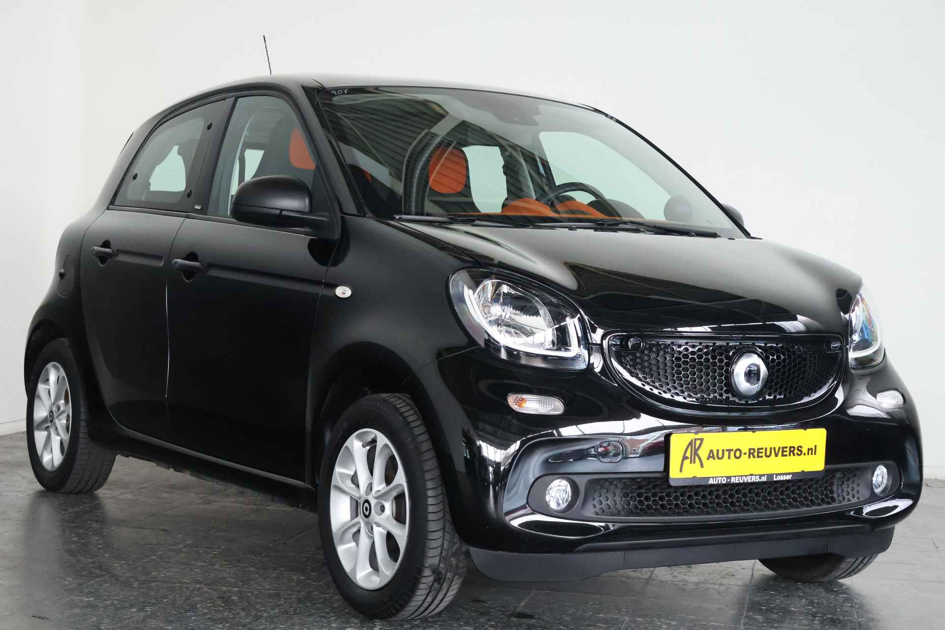 Smart Forfour 0.9 Turbo 90 pK / Panorama / Cruisecontrol / Clima / Bluetooth - 4/29