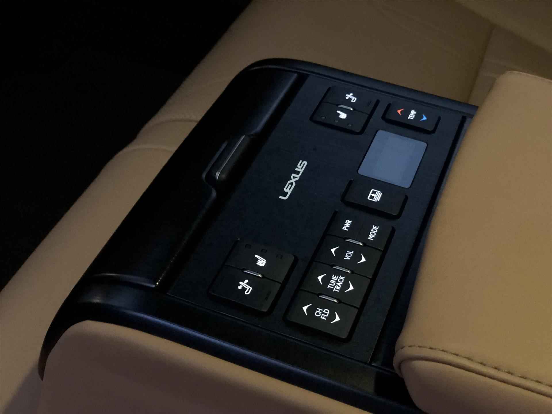 Lexus Es 300h President Line | Schuifdak, Stoelventilatie, Geheugenfunctie, Mark Levinson, Digitale buitenspiegels, Stuurverwarming, Alle opties! - 22/53