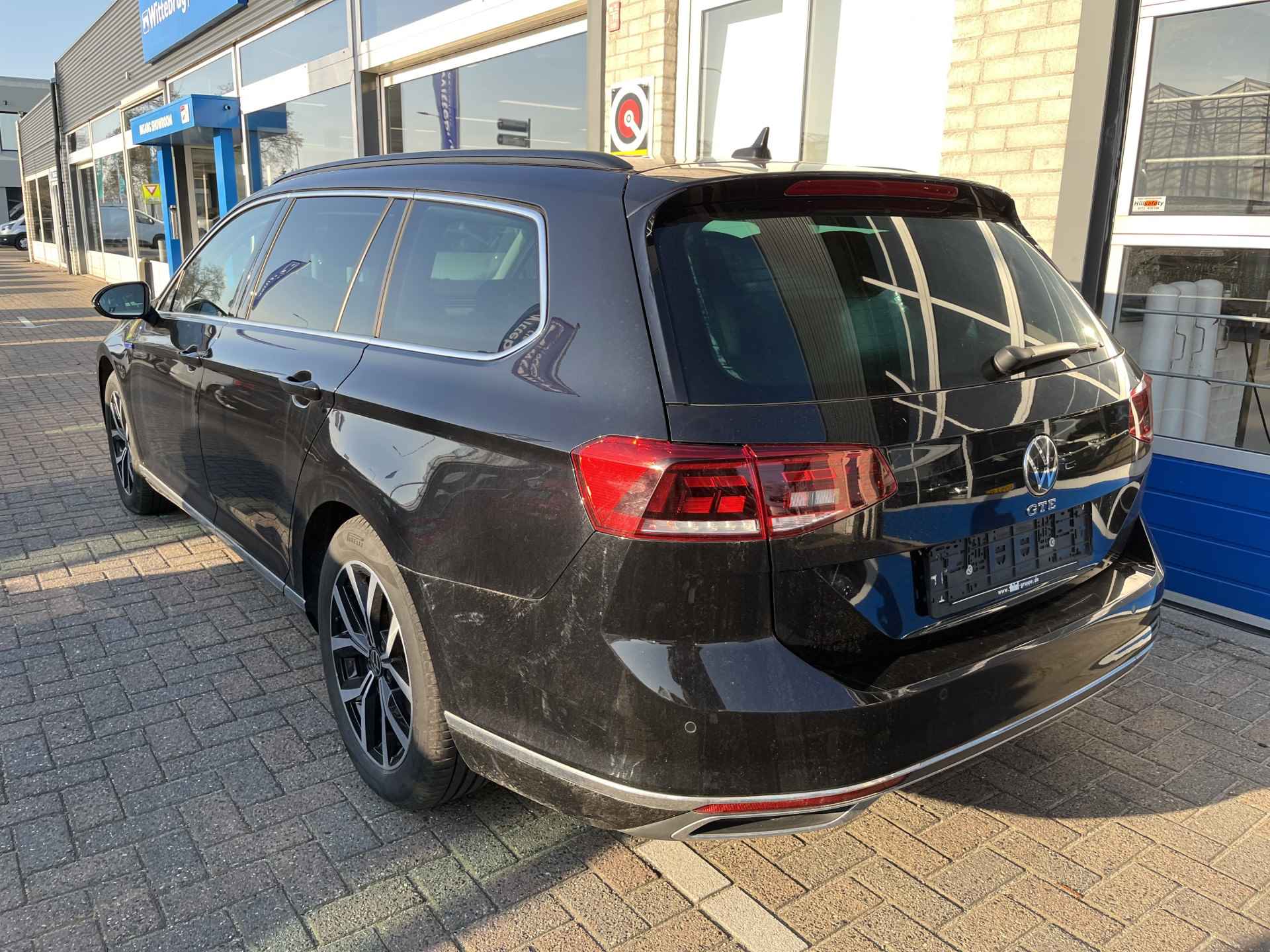 Volkswagen Passat Variant 1.4 TSI PHEV GTE / AUTOMAAT/ DIGITAL DASH/ ADAPT. CRUISE/ DAB/ NAVI/ APP-CONNECT/ PARK. SENSOREN + CAMERA/ CLIMA/ STOELVERWARMING - 5/30