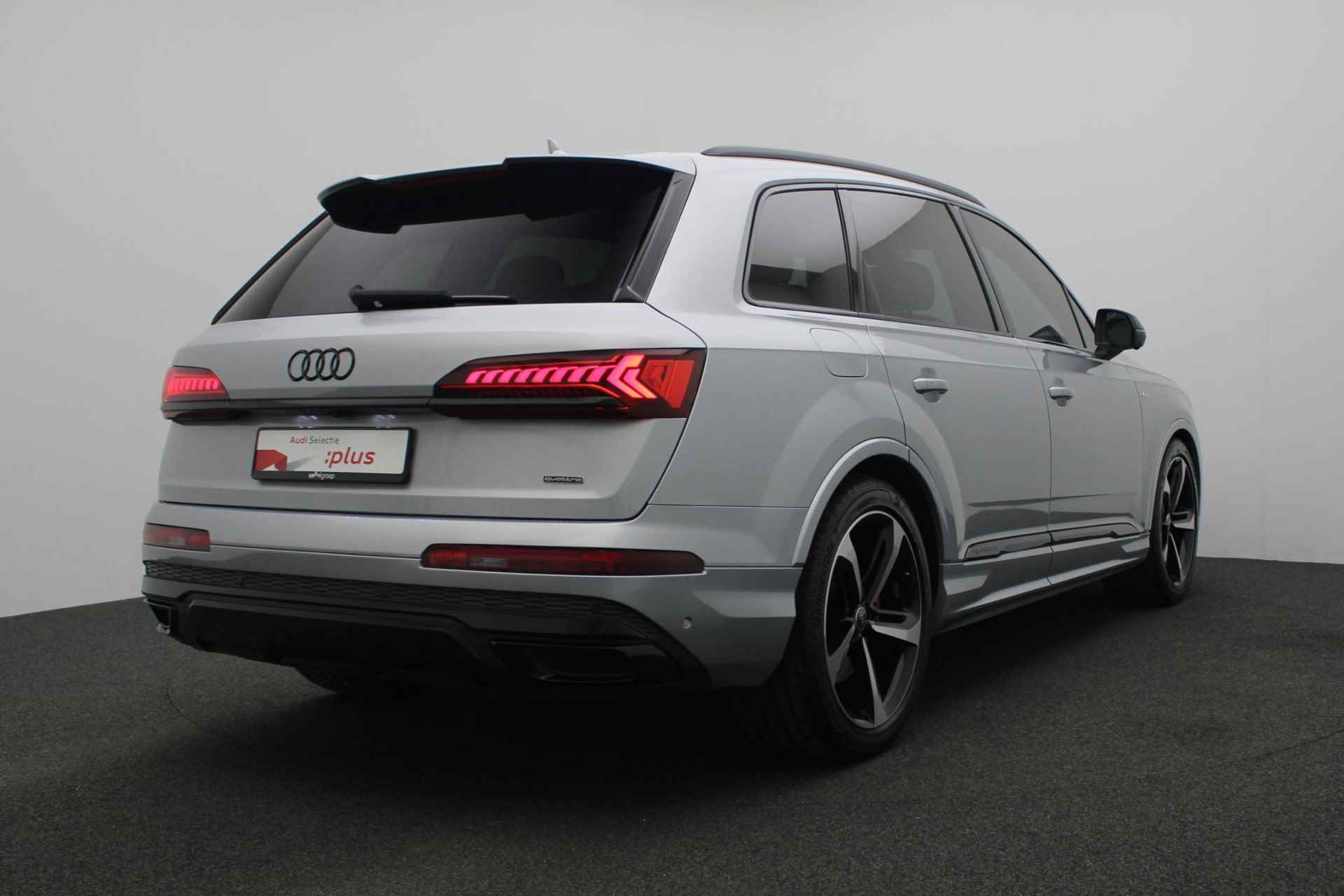 Audi Q7 55 TFSI e 381PK tiptronic quattro Pro Line S / S-Line | Pano | Matrix LED | 360 Camera | Leder/alcantara | Geheugenstoel | Stoelverwarming | Navi | ACC | Keyless - 5/51