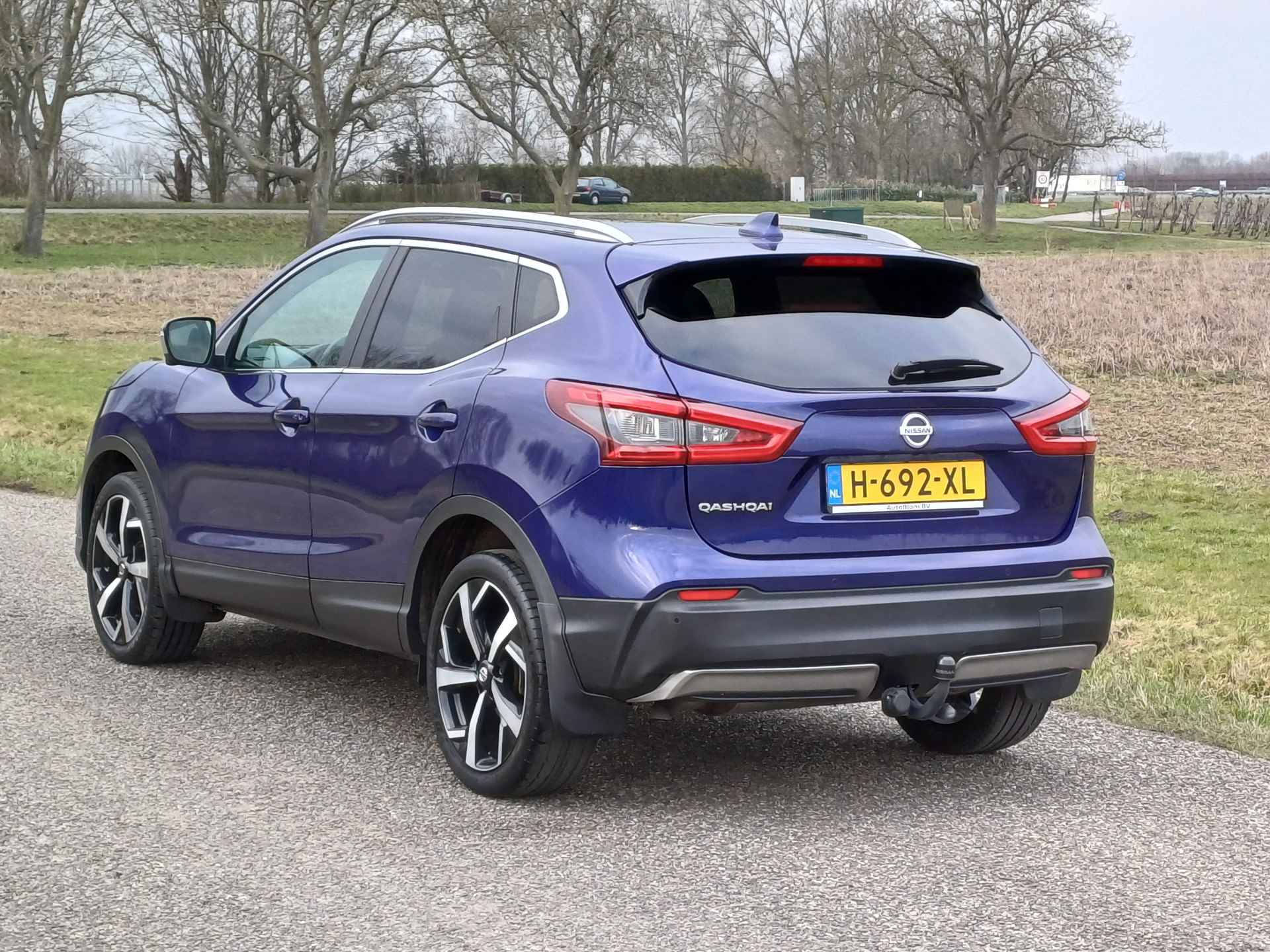 Nissan QASHQAI 1.3 DIG-T Tekna + /Pano/Leer/Clima/Led/Trekh./19"/Bose/Camera/Navi/ - 11/57