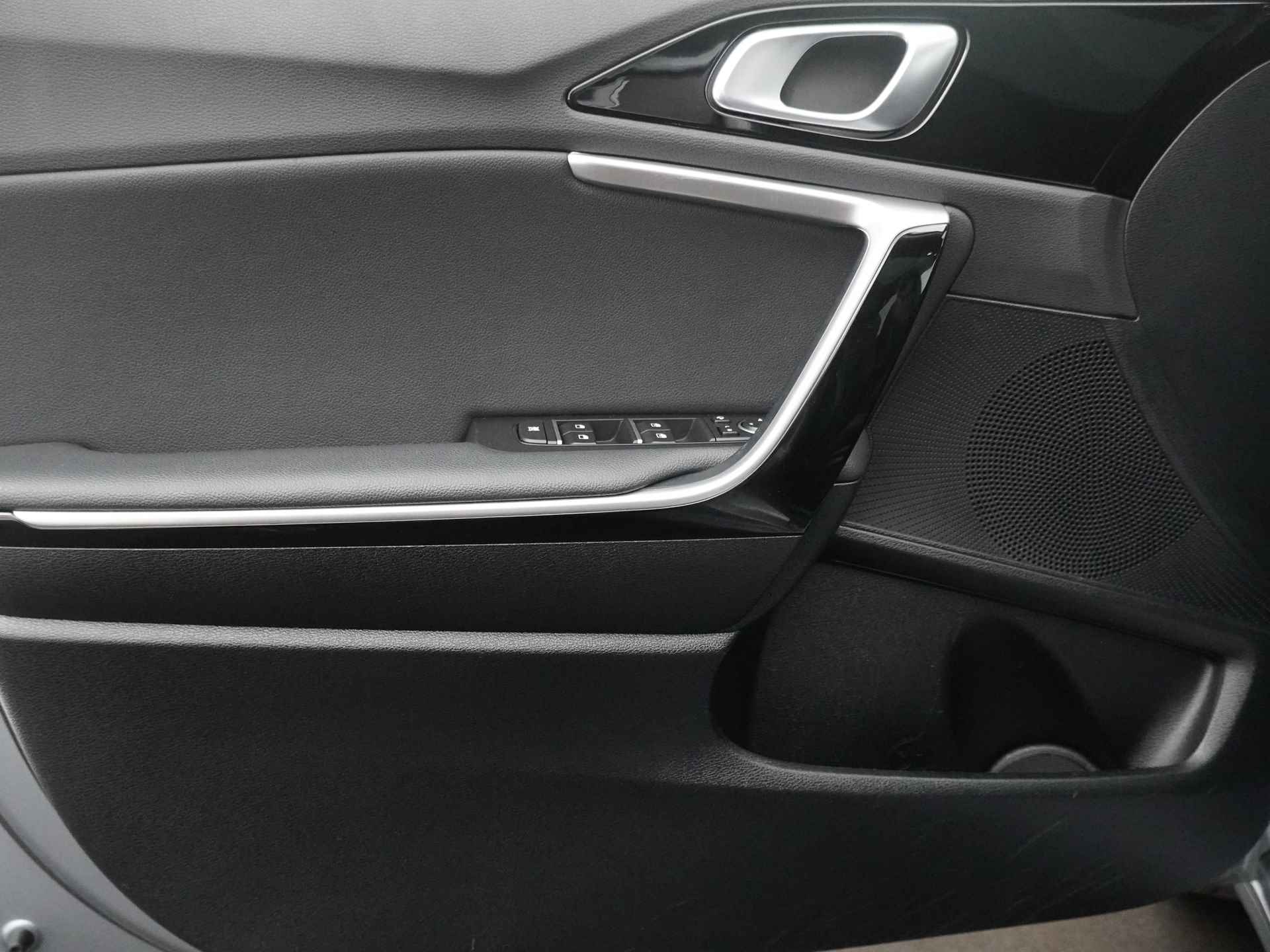 Kia Ceed Sportswagon 1.5 T-GDi GT-Line automaat - Navigatie - Led koplampen - Stoelverwarming - Schuif-/kanteldak - Fabrieksgarantie tot 02-2029 - 19/55