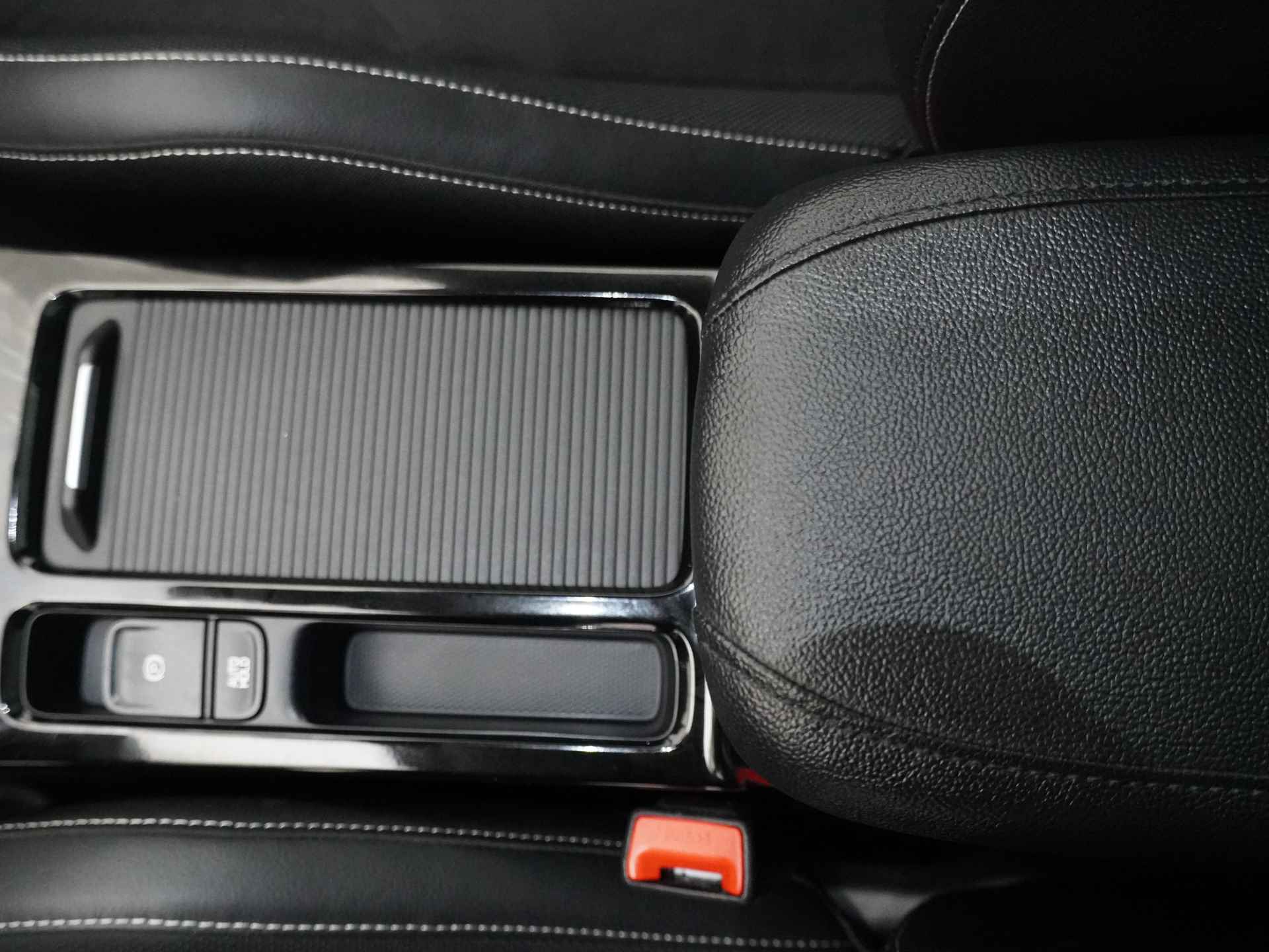 Kia Ceed Sportswagon 1.5 T-GDi GT-Line automaat - Navigatie - Led koplampen - Stoelverwarming - Schuif-/kanteldak - Fabrieksgarantie tot 02-2029 - 34/55