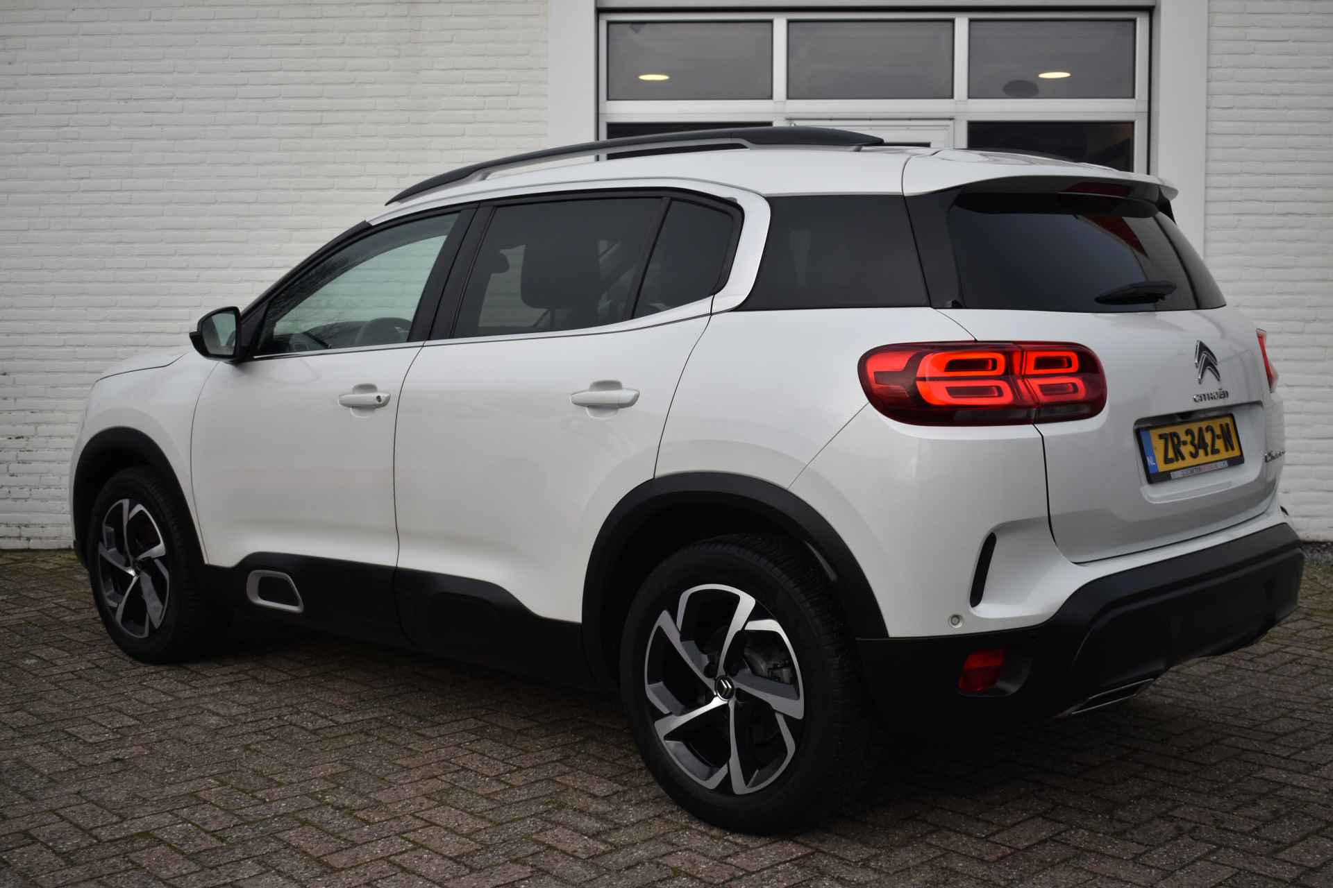 Citroën C5 Aircross PureTech 130 Feel Navi | Airco | Keyless | Trekhaak | -- - 8/38