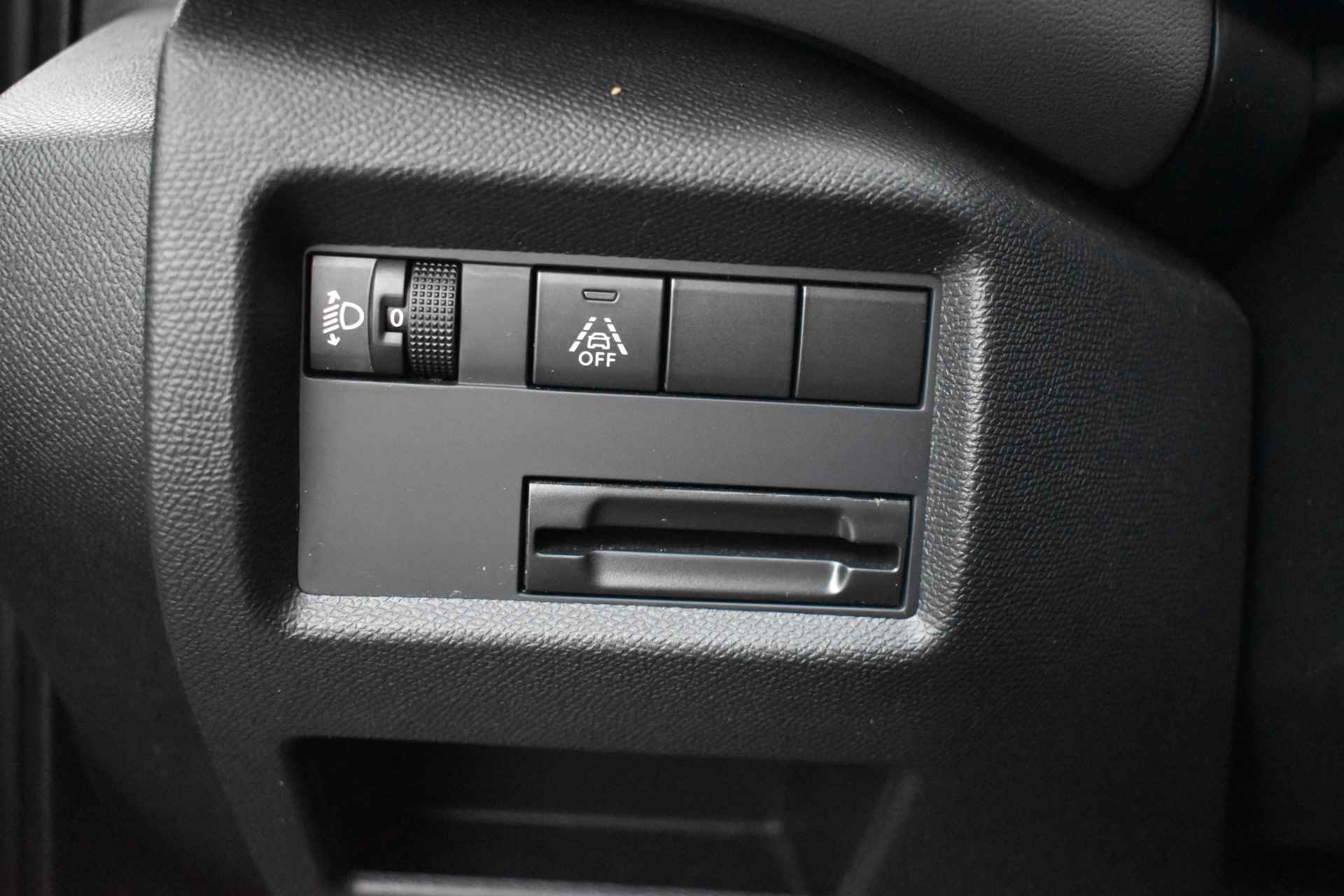 Citroën C5 Aircross PureTech 130 Feel Navi | Airco | Keyless | Trekhaak | -- - 20/38