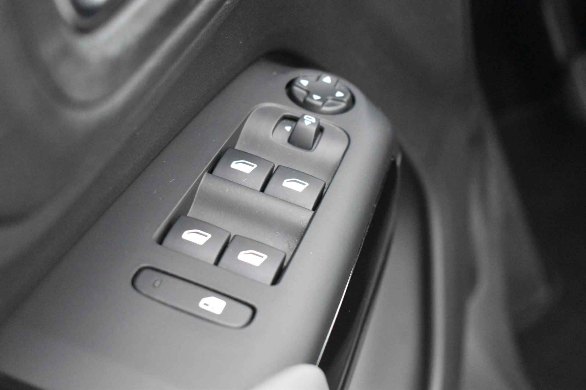 Citroën C5 Aircross PureTech 130 Feel Navi | Airco | Keyless | Trekhaak | - - 33/38