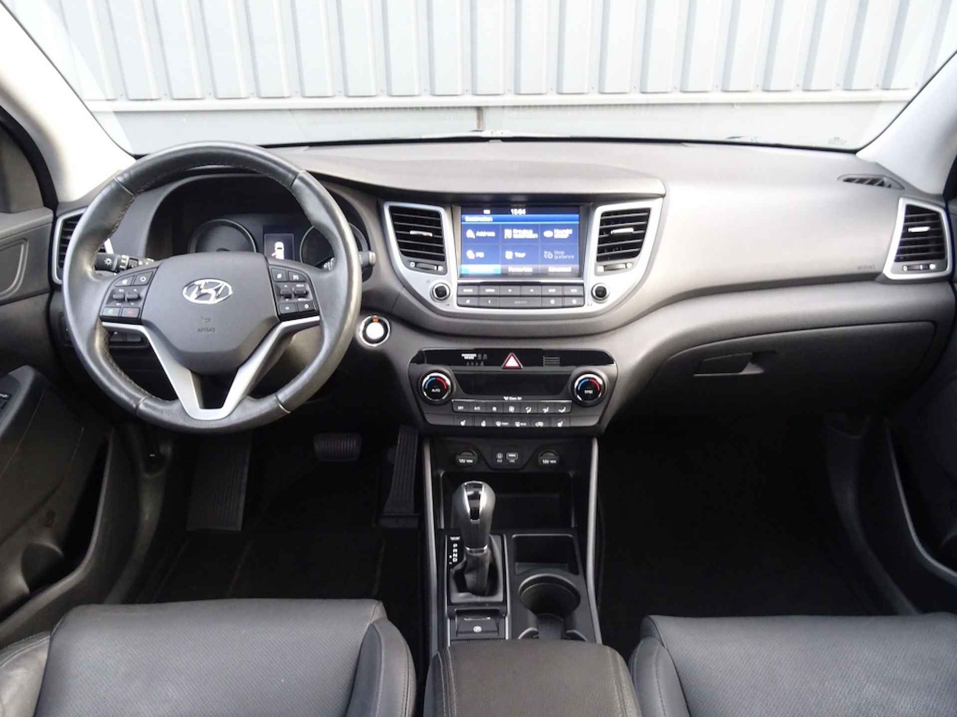 Hyundai Tucson 1.6 T-GDi Prem. 4WD AUTM Pano Dak - 6/29