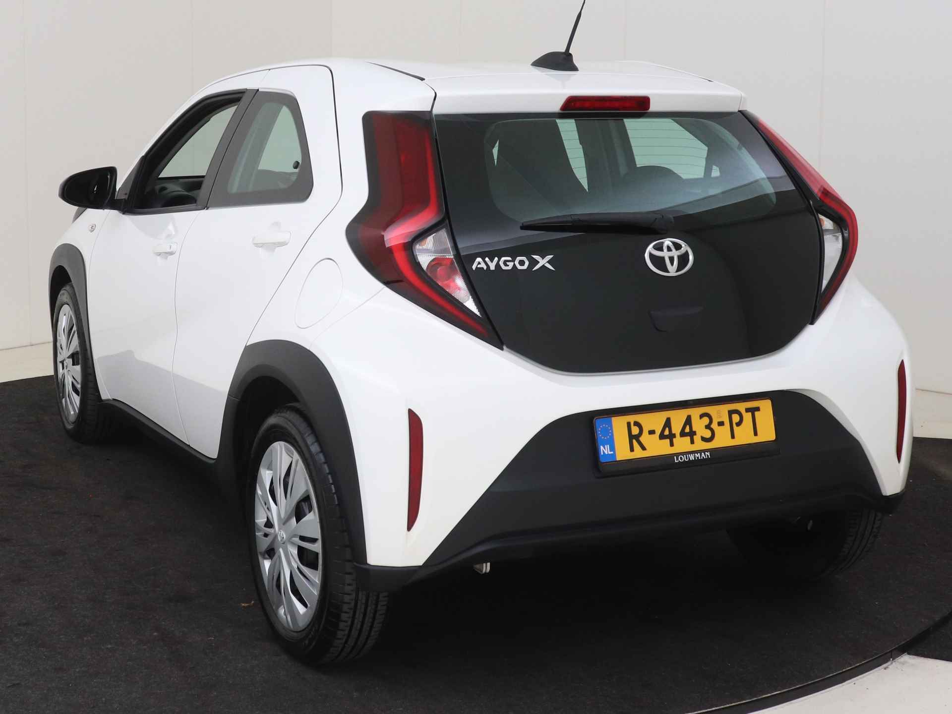 Toyota Aygo X 1.0 VVT-i MT Play I Apple Carplay/Android Auto I Airco I Cruise Control Adaptief I Camera I - 16/41