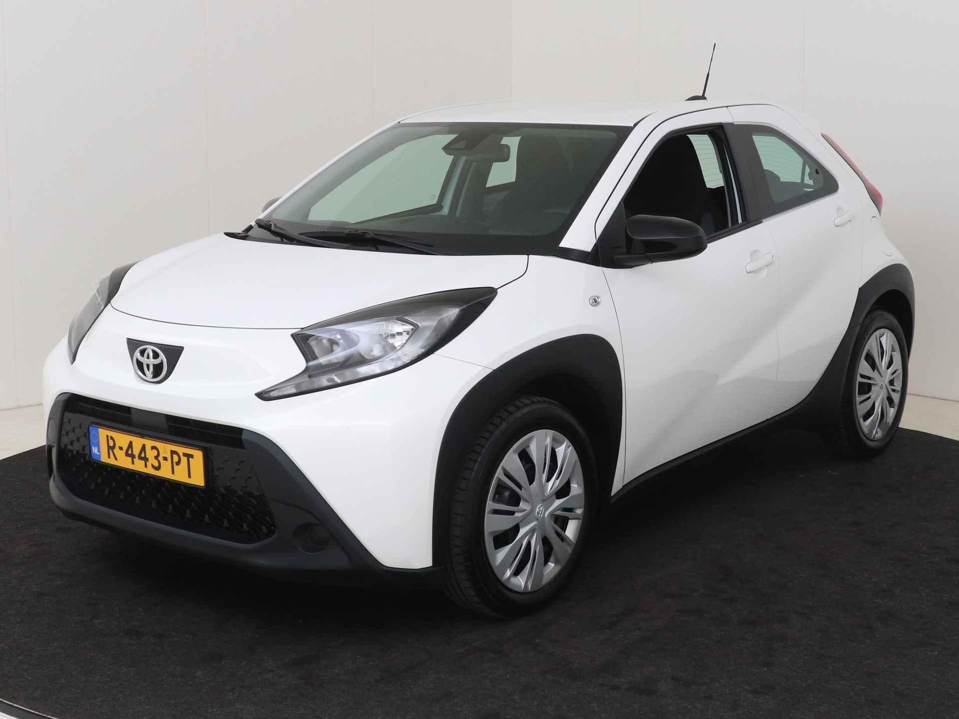 Toyota Aygo X 1.0 VVT-i MT Play I Apple Carplay/Android Auto I Airco I Cruise Control Adaptief I Camera I - 27/41