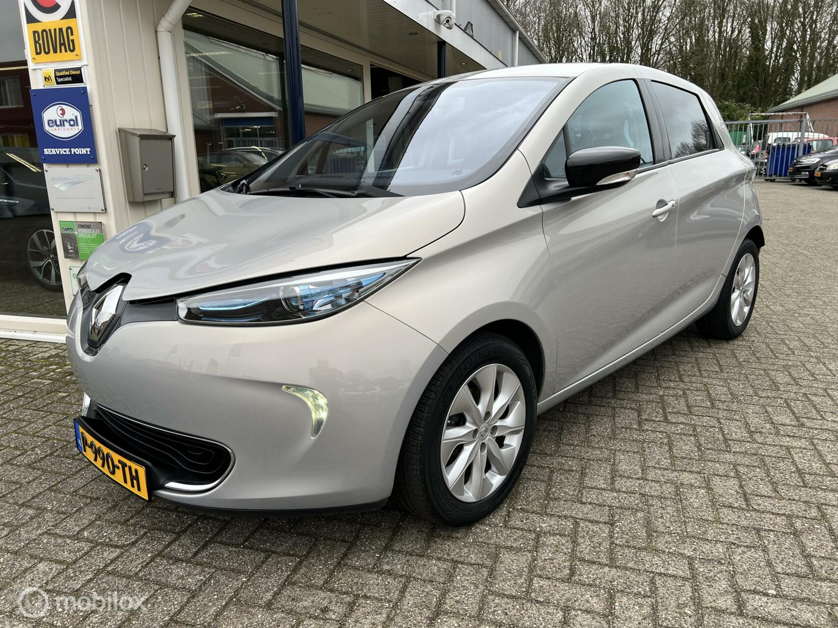 Renault Zoe Q210 Intens Quickcharge 22 kWh bij viaBOVAG.nl
