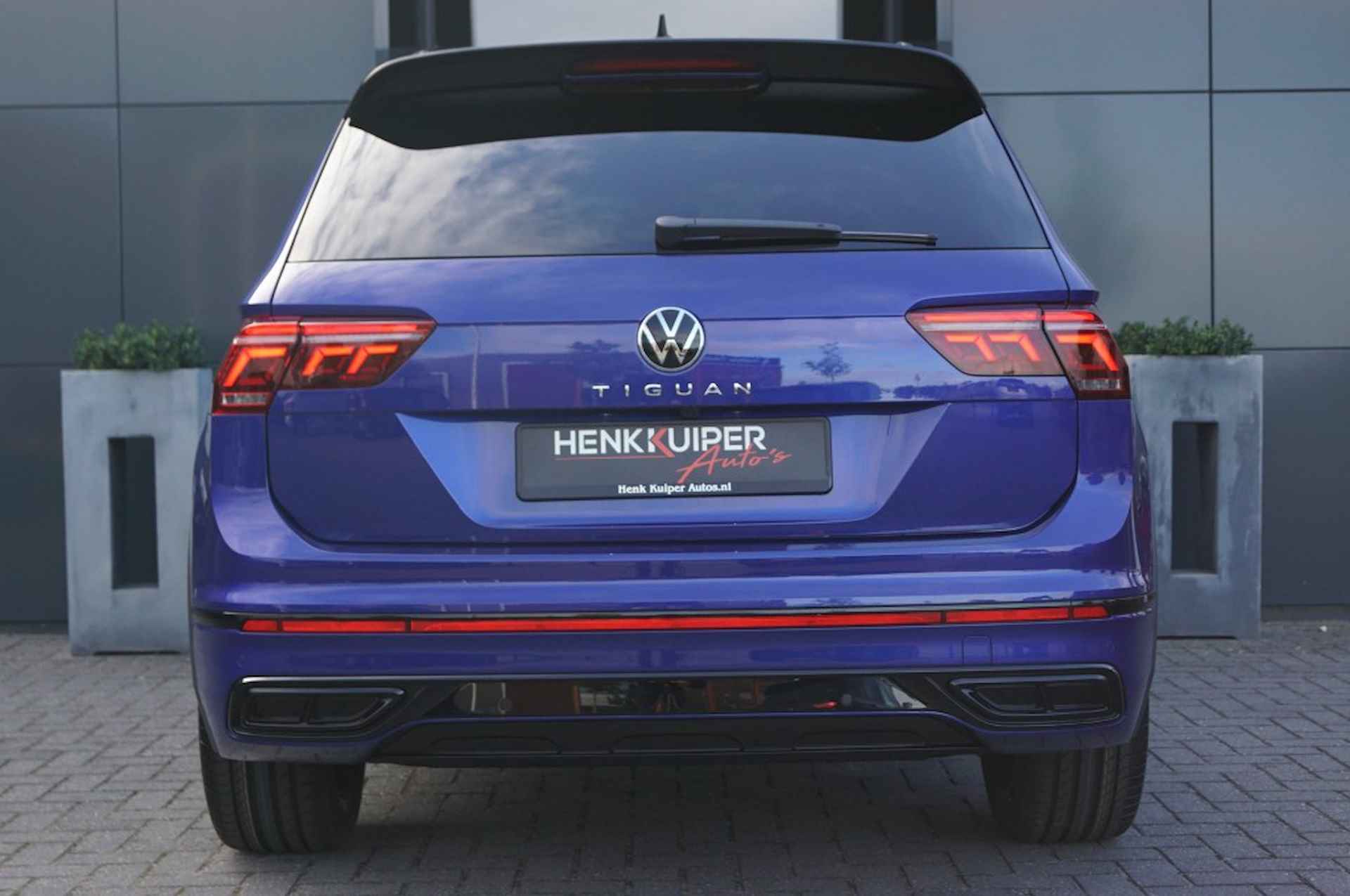 VOLKSWAGEN Tiguan 1.5 TSI DSG R-Line Blackstyle/ Panodak /IQ LED/ Trekhaak/Camera - 8/53