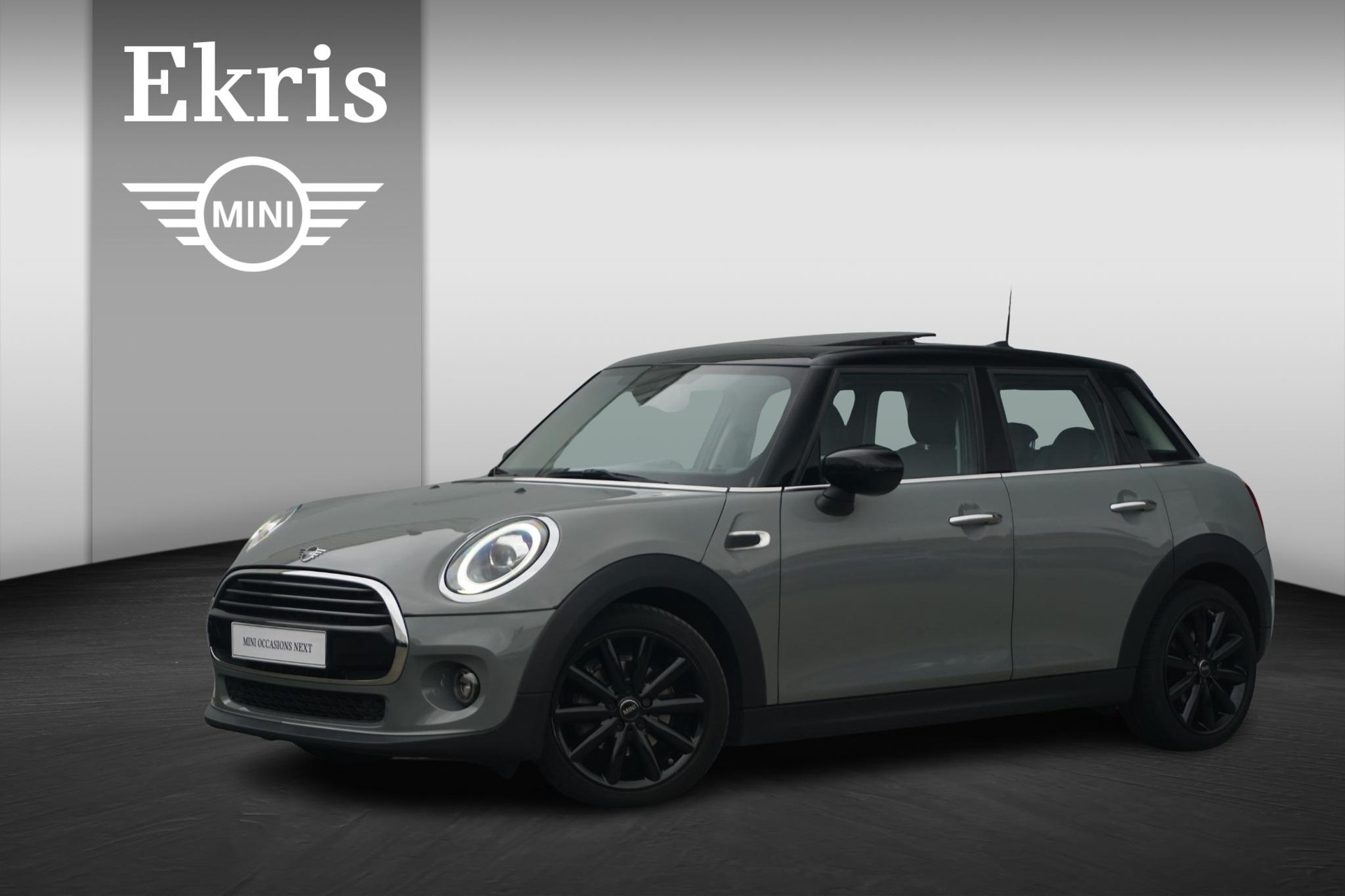 Mini 5-Deurs Cooper Automaat / Chili / Comfort Acces / Panorama Dak