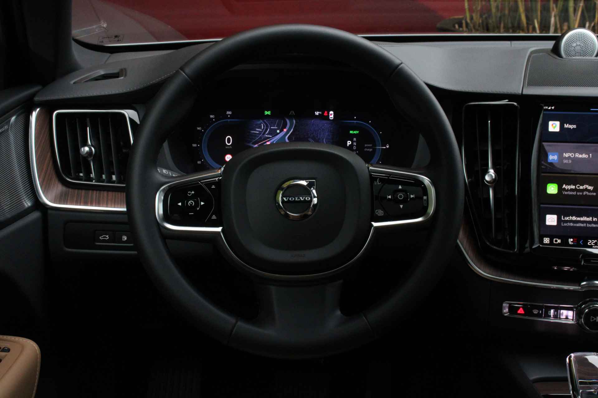 Volvo XC60 Recharge T6 AWD Ultimate Dark | Luchtvering | Bowers&Wilkins | Massagestoelen | Head-up | 360 Camera | 21" Velgen - 14/30