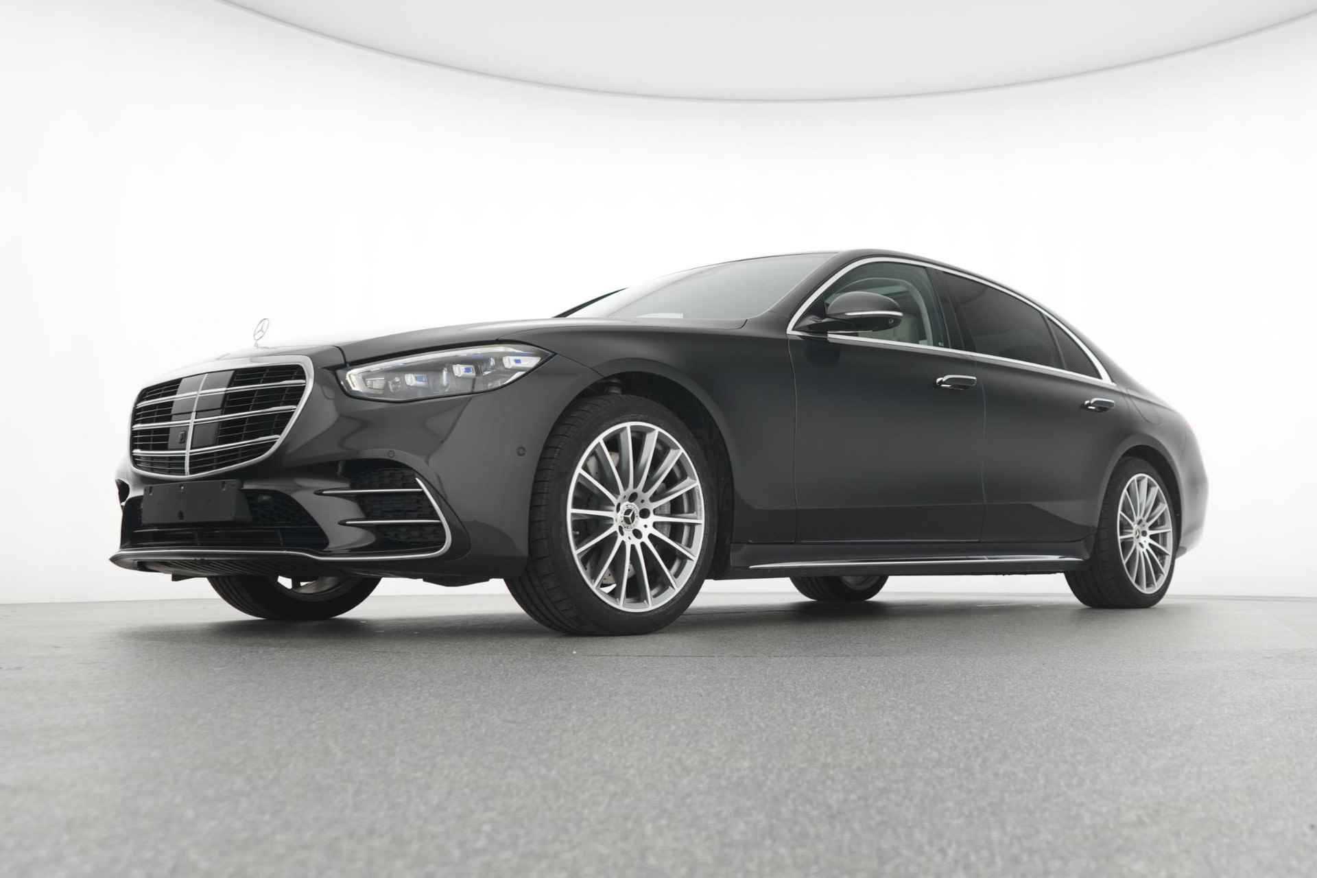 Mercedes-Benz S-klasse 450 e Lang AMG Line / Premium/ Panoramadak/ 20 inch/ Rear Plus Pack/ Achterasbesturing/ Burmester 3D/ Stoelverwarming- & Ventilatie - 8/16