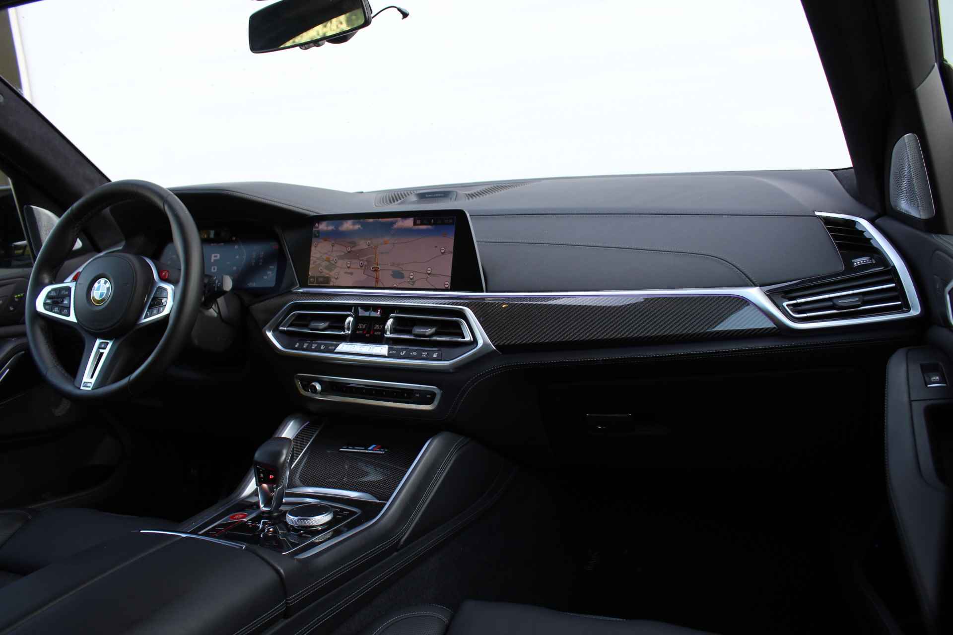 BMW X5 M Competition Automaat / Panoramadak Sky Lounge / Trekhaak / Stoelventilatie / Massagefunctie / Laserlight / Bowers & Wilkins / Parking Assistant Plus / Soft Close - 7/41