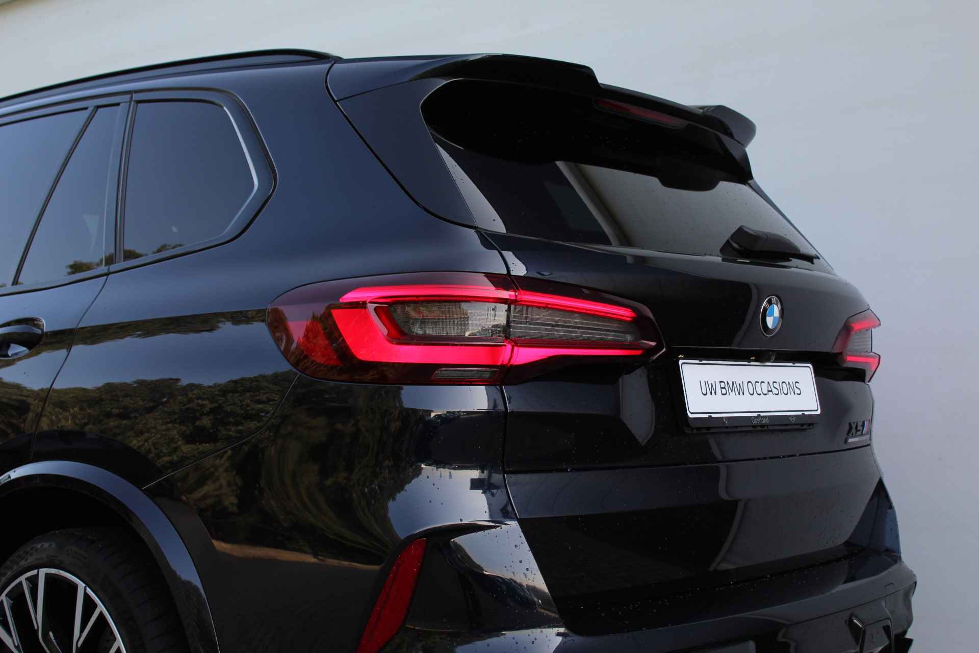 BMW X5 M Competition Automaat / Panoramadak Sky Lounge / Trekhaak / Stoelventilatie / Massagefunctie / Laserlight / Bowers & Wilkins / Parking Assistant Plus / Soft Close - 39/41