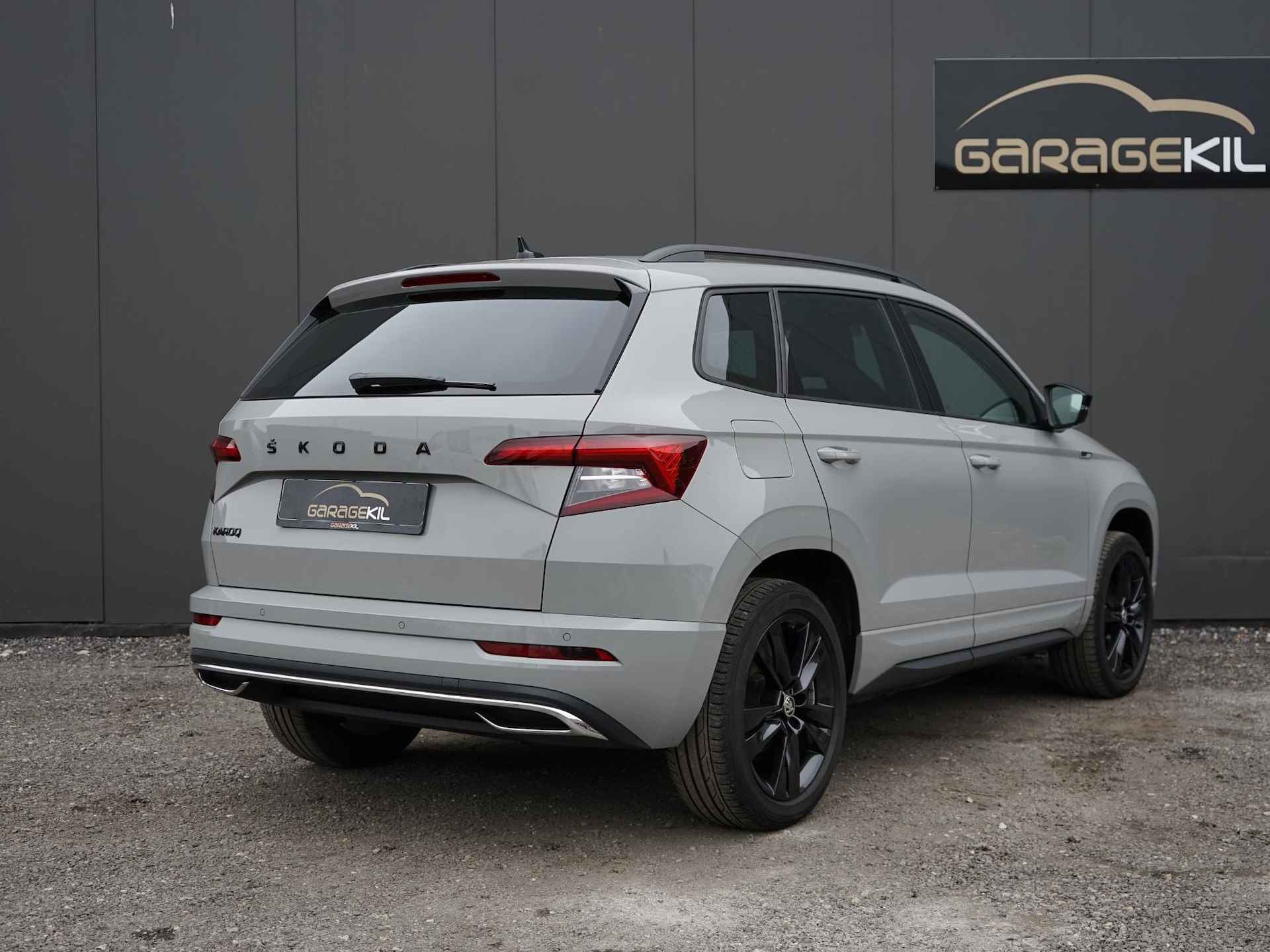 Skoda Karoq 1.5 TSI ACT Sportline Business Virtual cockpit /  Navi / Adap. cruise / 1ste eigenaar /  Dealer onderh. / Dodehoek / - 7/30