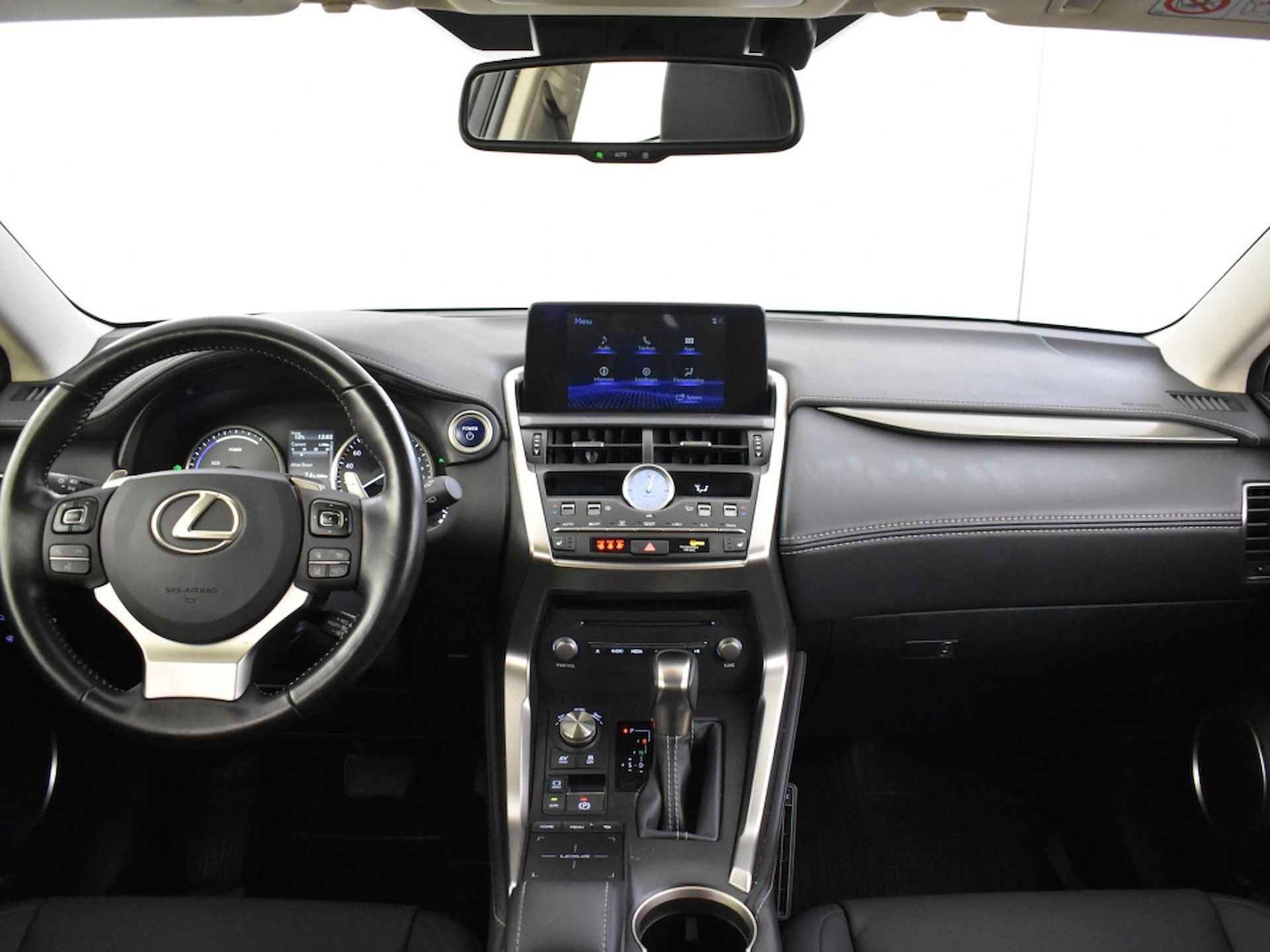 Lexus NX 300h AWD Business Edition | Leder | Apple carplay - 4/32