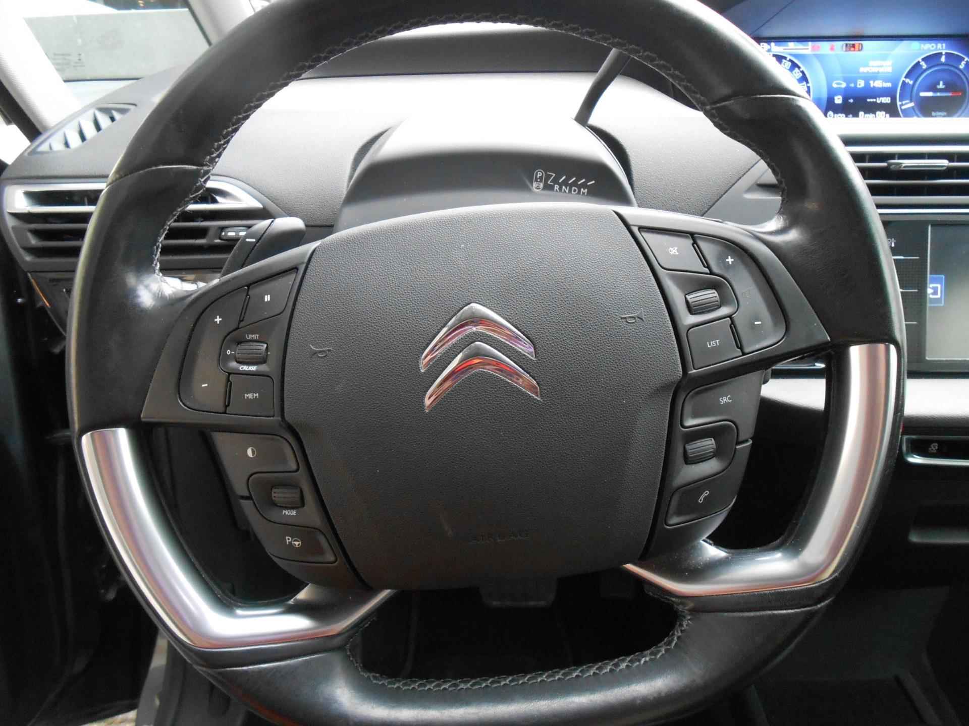 Citroen C4 Picasso 1.6 e-THP Intensive - 26/38