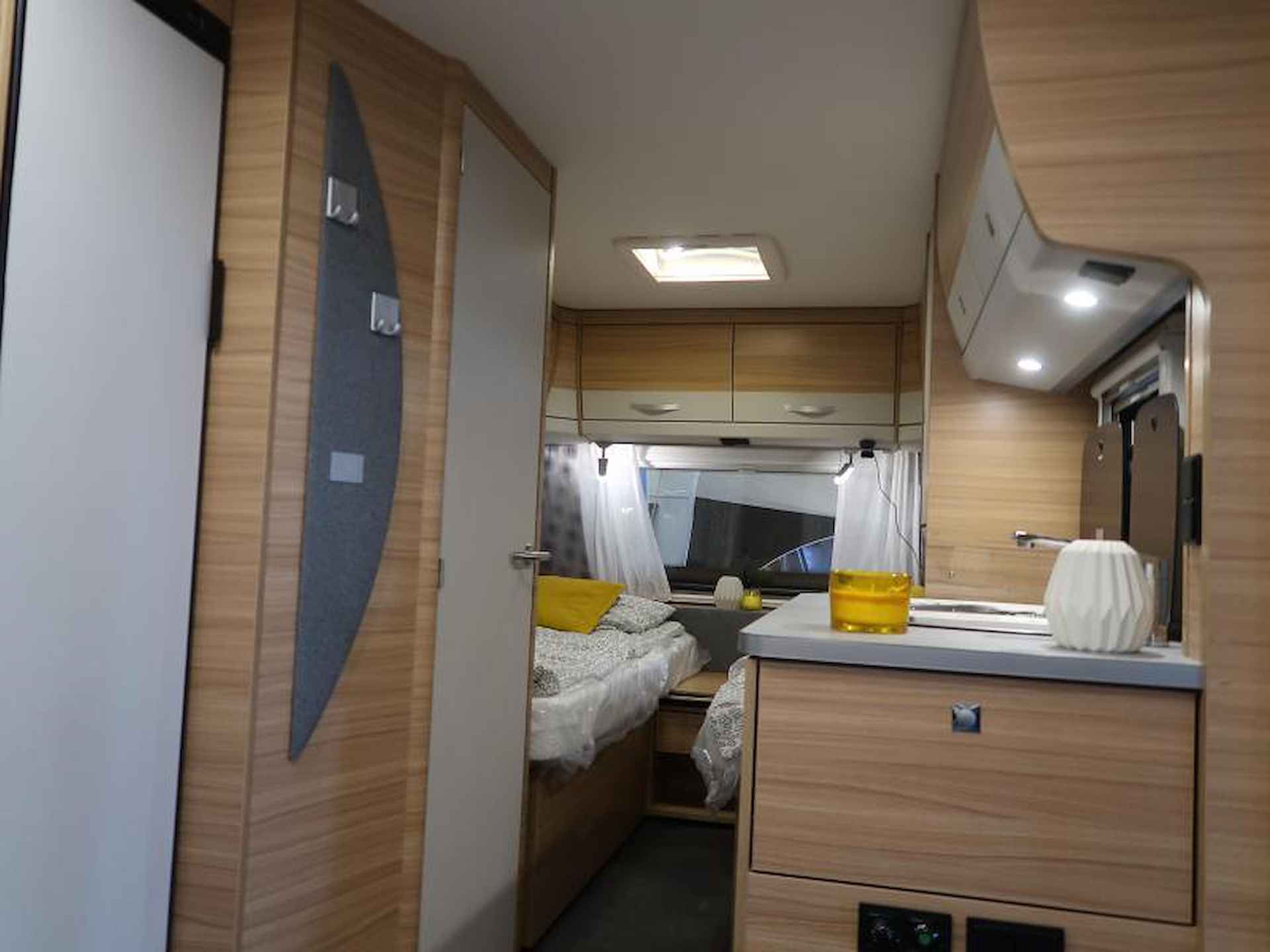 Dethleffs Camper Avantgarde 460 el ACTIE MODEL !! - 14/23