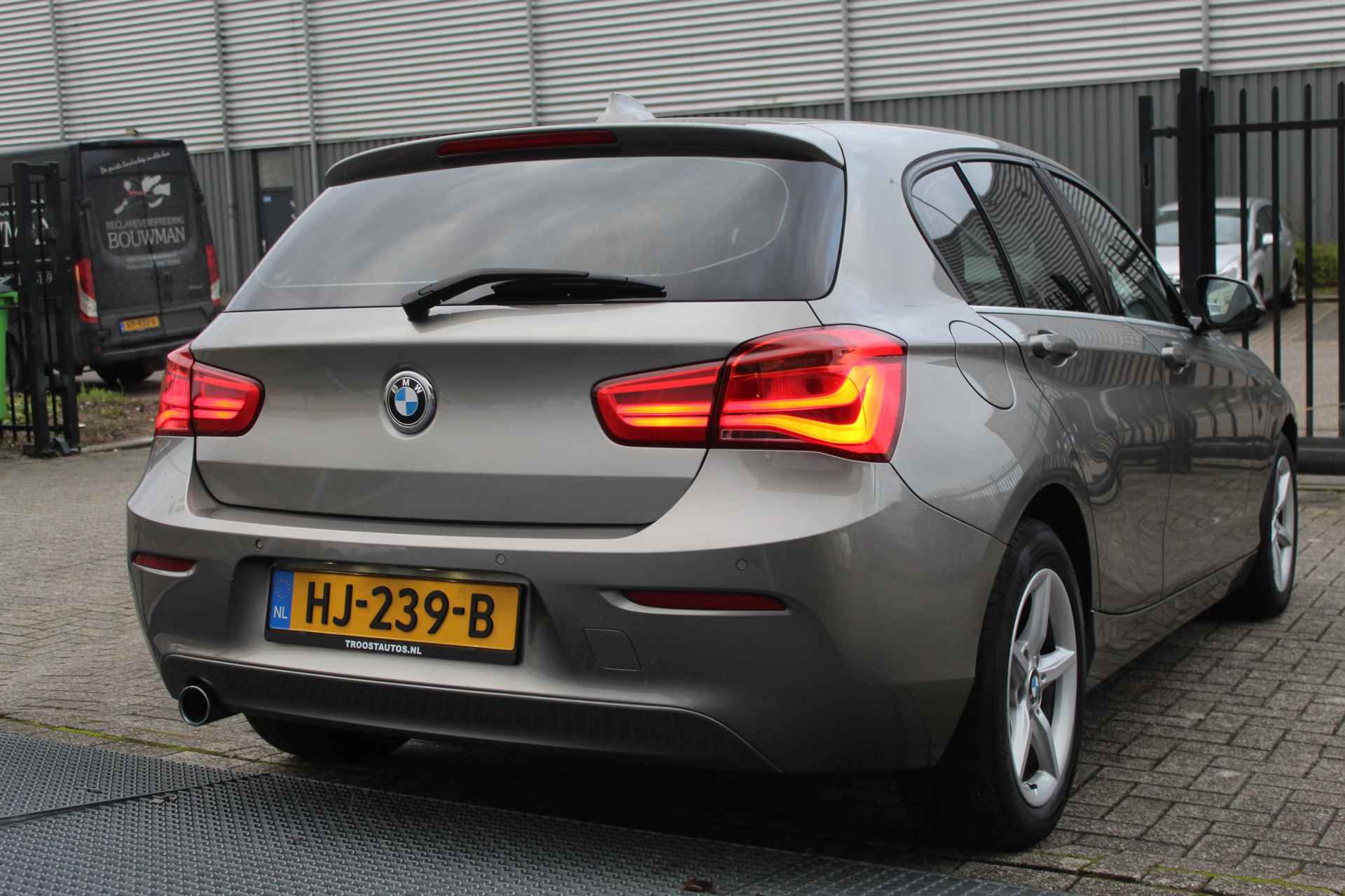 BMW 1-serie 118i EDE Corporate Lease Essential Automaat Cruise Control/Navigatie/Climate Control/Airco/Parkeersensoren/Bluetooth/Origineel N - 9/25