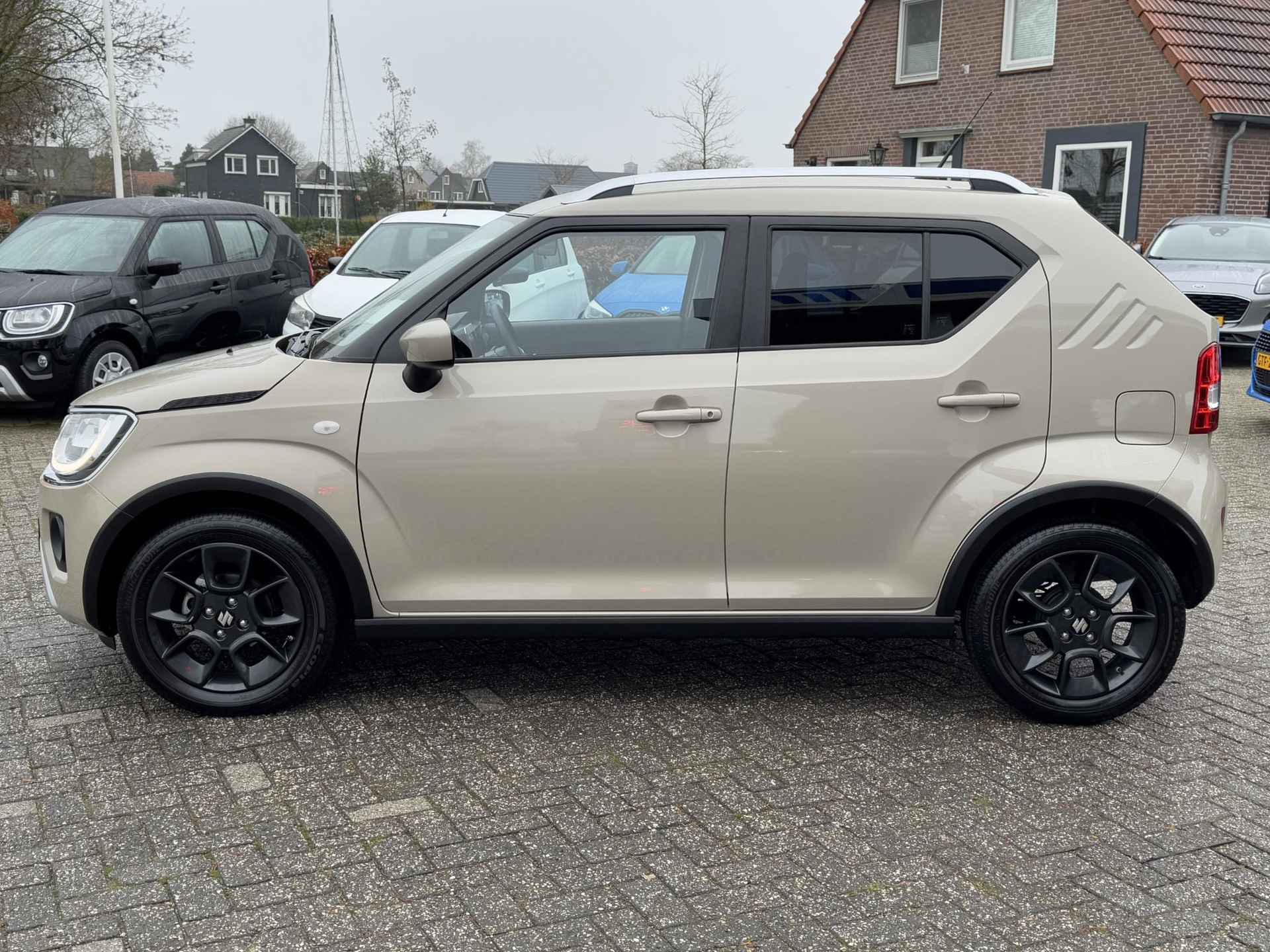 Suzuki Ignis 1.2 Smart Hybrid Select AUTOMAAT | NAVI | BOVAG!! - 3/29