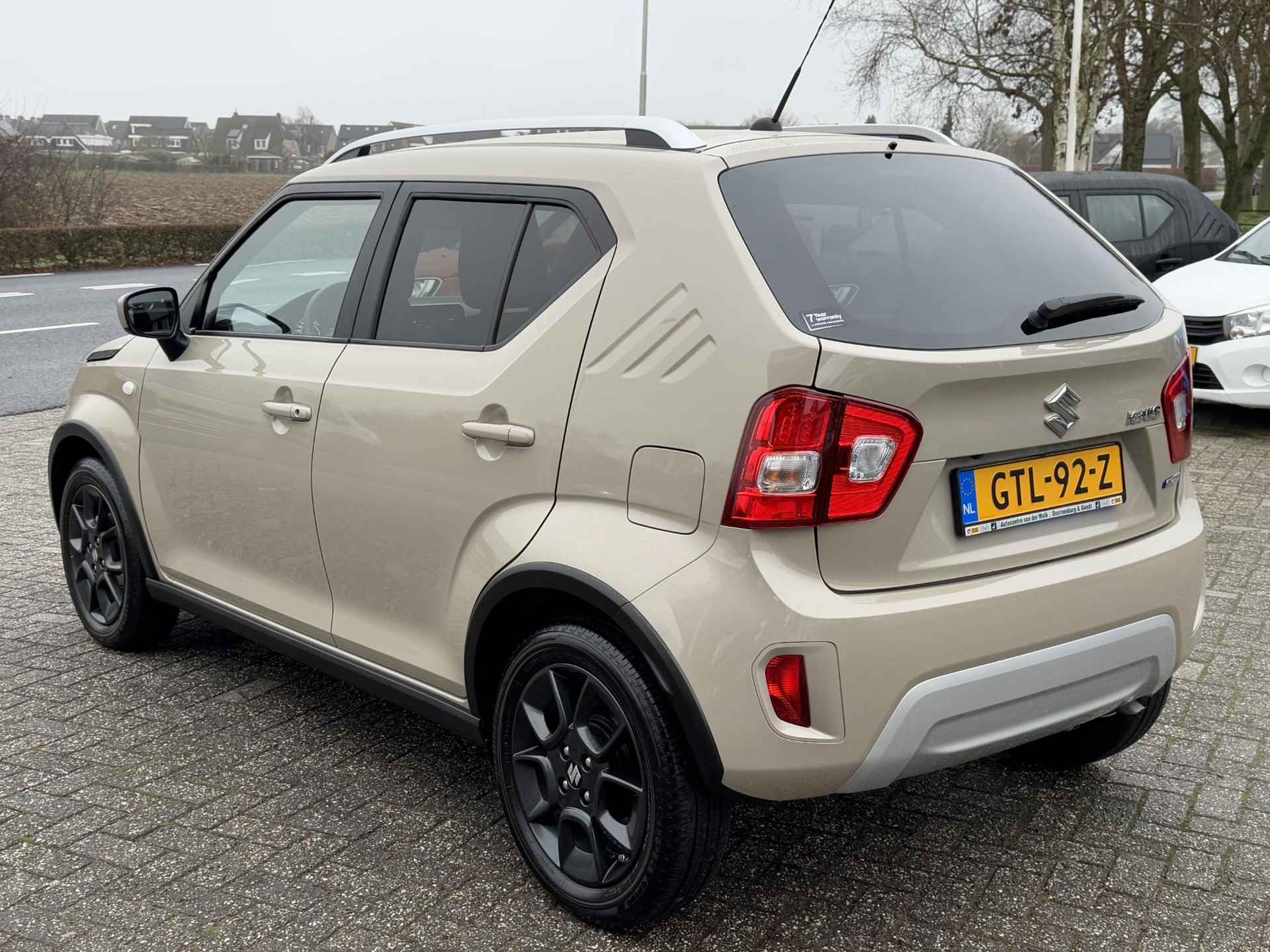 Suzuki Ignis 1.2 Smart Hybrid Select AUTOMAAT | NAVI | BOVAG!! - 4/29