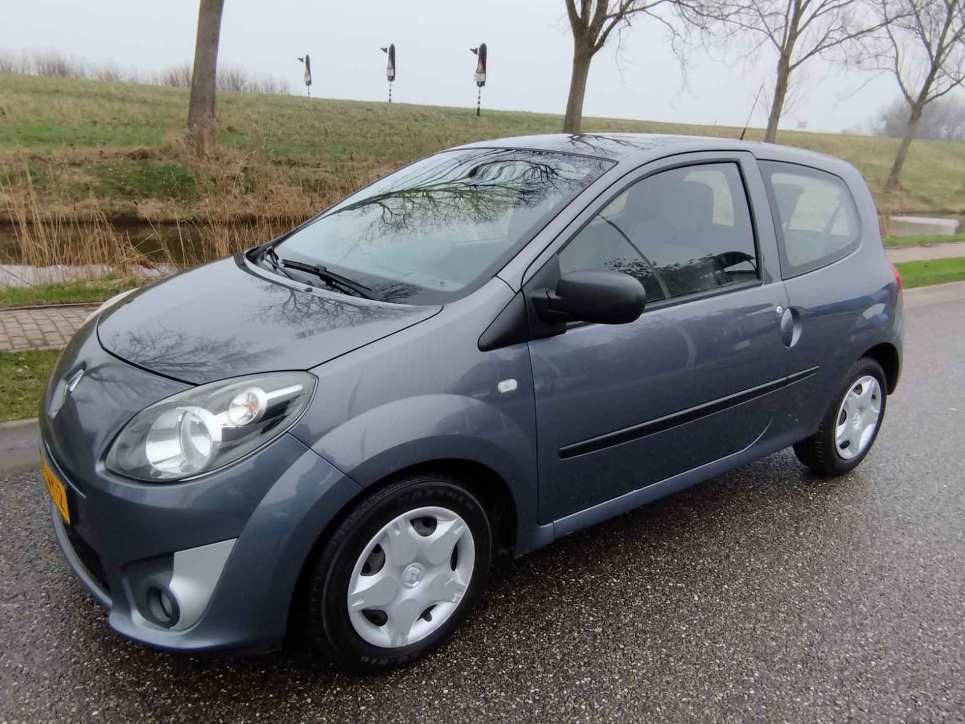 Renault Twingo 1.2-16V Authentique ** Airco ** 125.391 KM ** - 2/19