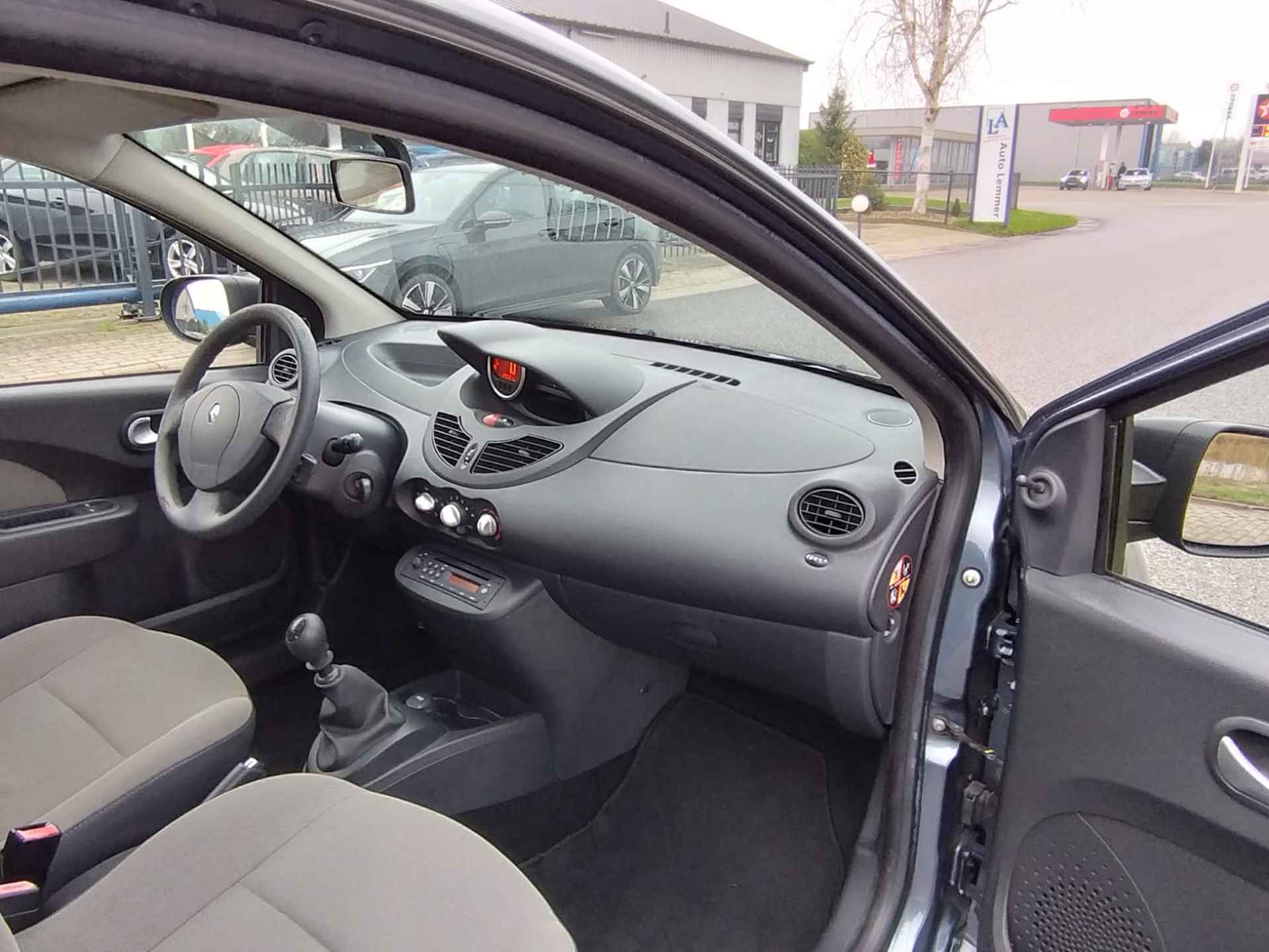 Renault Twingo 1.2-16V Authentique ** Airco ** 125.391 KM ** - 12/19