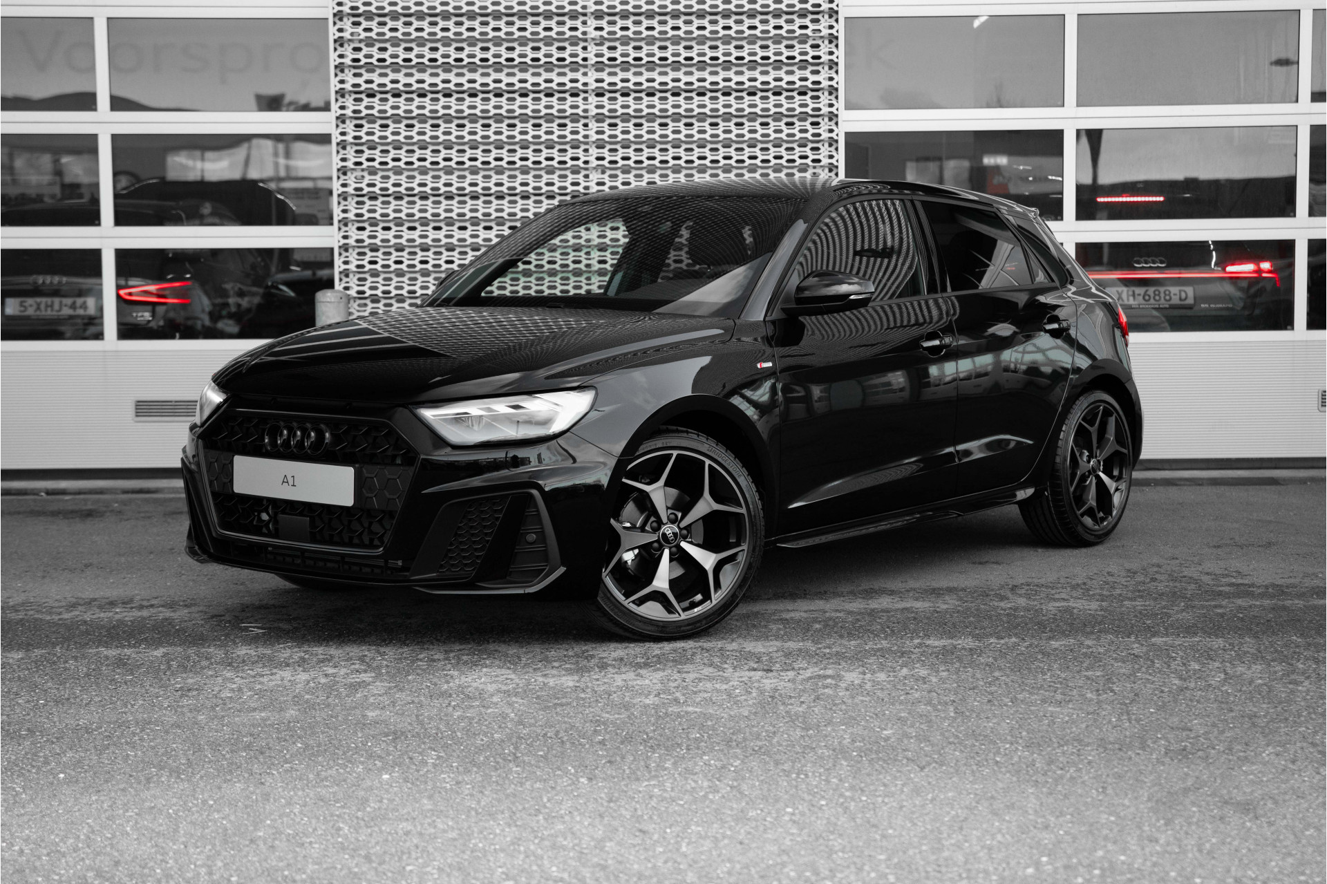 Audi A1 Sportback 30 TFSI S edition | Achteruitrijcamera | Adaptive cruise | Parkeerhulp plus