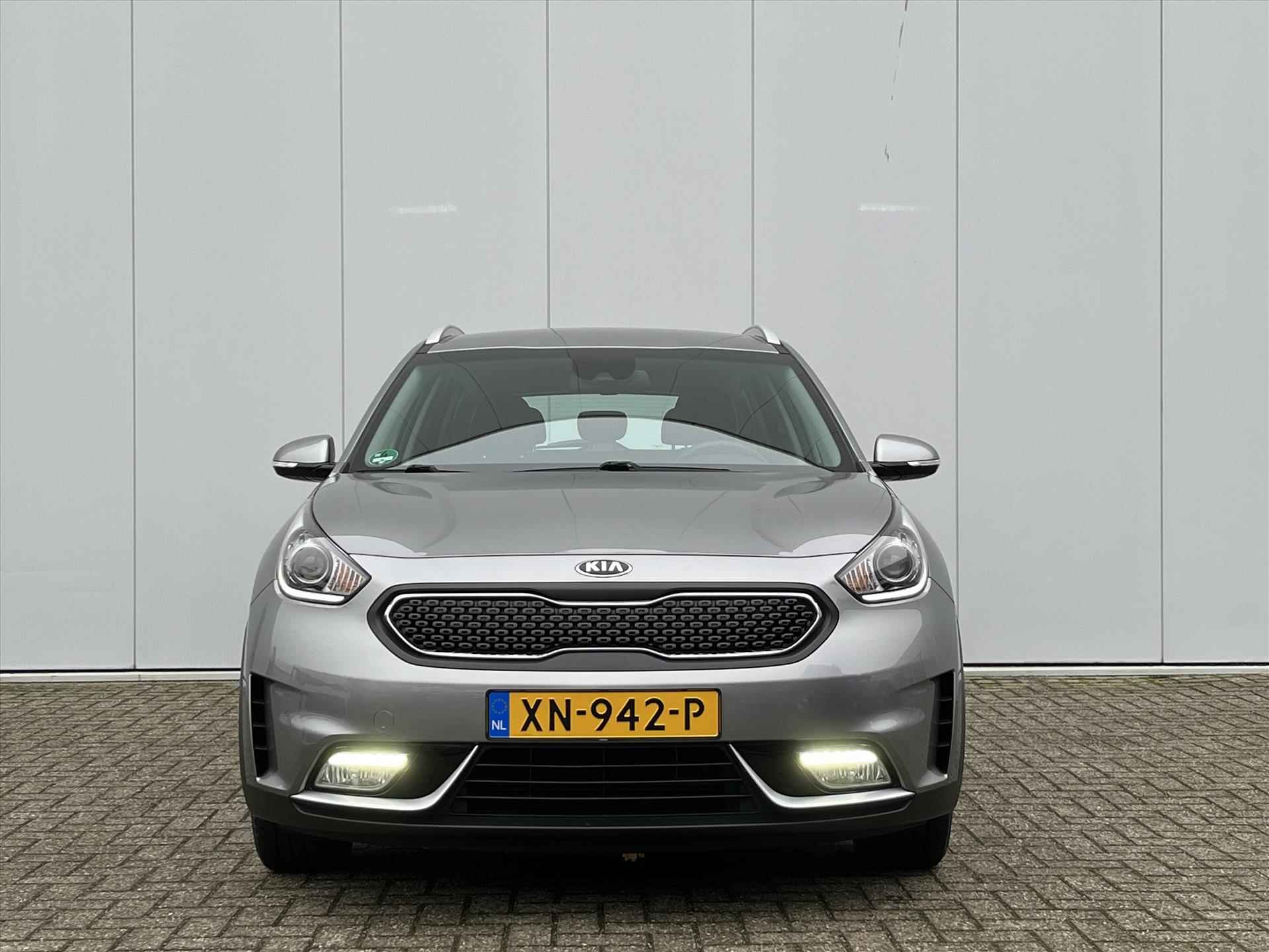 KIA Niro 1.6 GDi Hybrid 141pk DCT6 DynamicLine | Camera & Sensoren Achter | Automaat |  Trekhaak 13-polig | Lane Keeping | Carplay | Navigatie | - 2/47