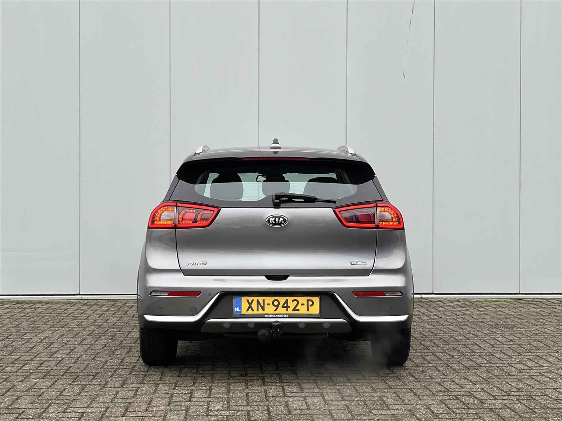 KIA Niro 1.6 GDi Hybrid 141pk DCT6 DynamicLine | Camera & Sensoren Achter | Automaat |  Trekhaak 13-polig | Lane Keeping | Carplay | Navigatie | - 6/47