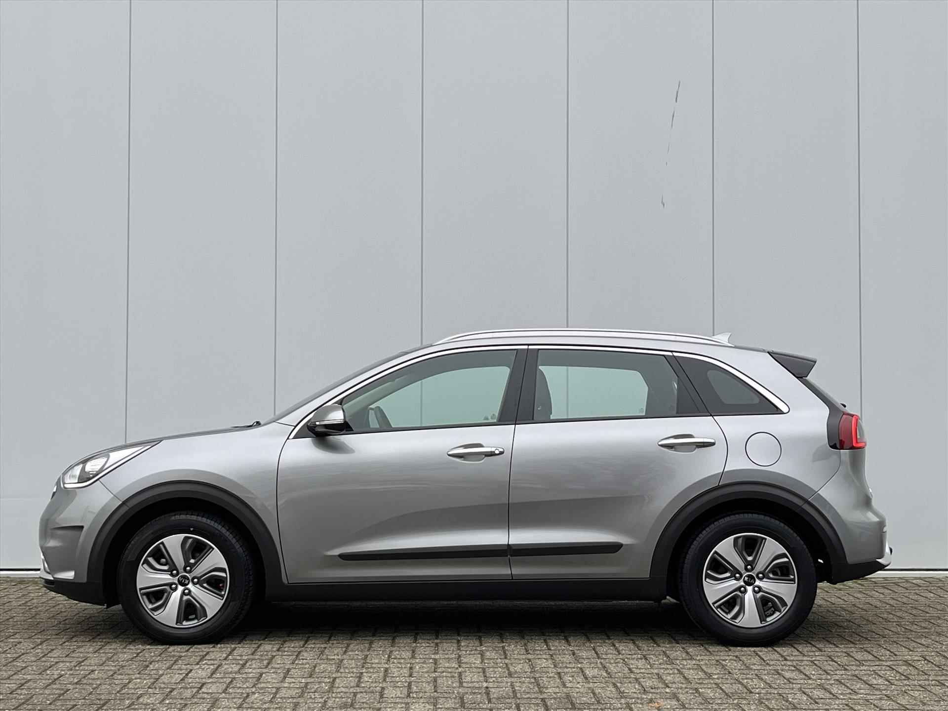 KIA Niro 1.6 GDi Hybrid 141pk DCT6 DynamicLine | Camera & Sensoren Achter | Automaat |  Trekhaak 13-polig | Lane Keeping | Carplay | Navigatie | - 8/47