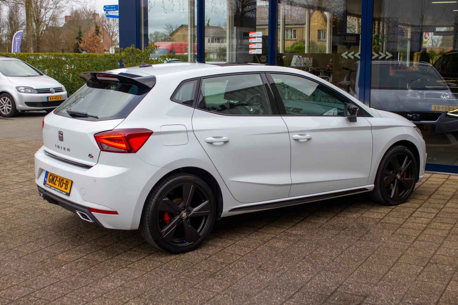 Seat Ibiza 1.5 TSI FR Business Intense | Prijs rijklaar incl. 12 mnd garantie | 18"Lmv Apple/Android carplay Stoelverw - 16/50