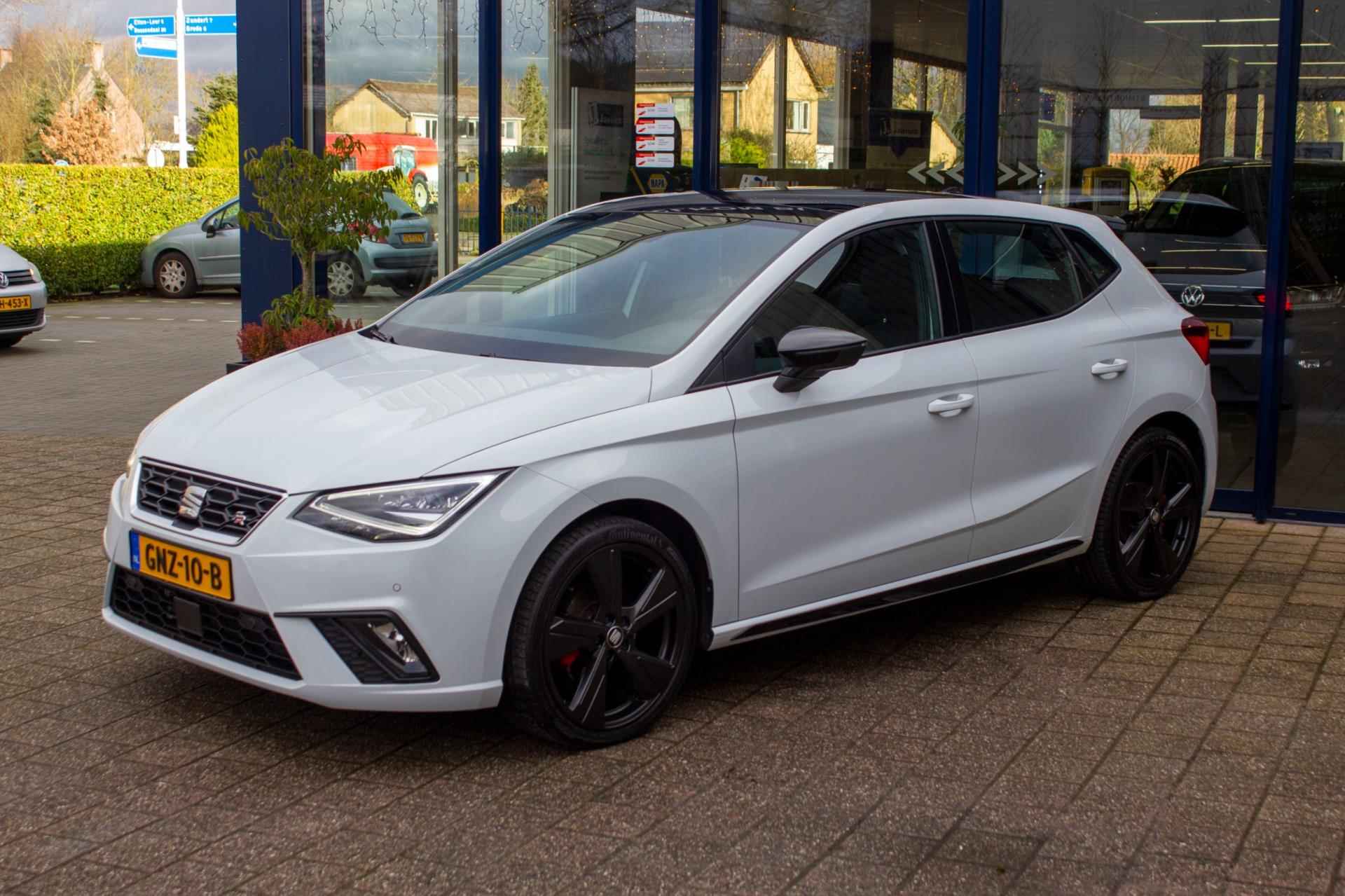 Seat Ibiza 1.5 TSI FR Business Intense | Prijs rijklaar incl. 12 mnd garantie | 18"Lmv Apple/Android carplay Stoelverw - 5/50