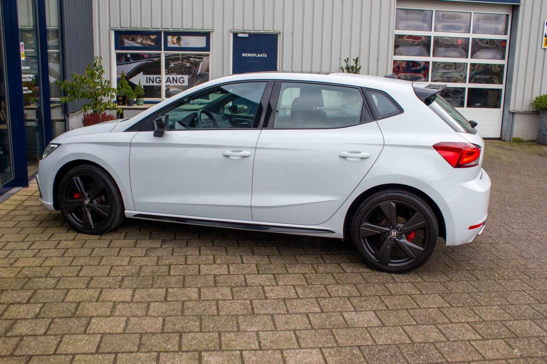 Seat Ibiza 1.5 TSI FR Business Intense | Prijs rijklaar incl. 12 mnd garantie | 18"Lmv Apple/Android carplay Stoelverw - 12/50