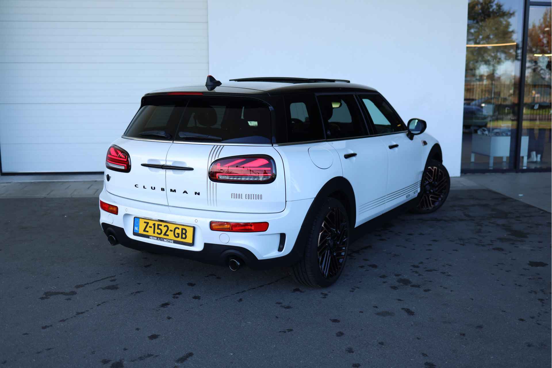 MINI Clubman 2.0 Cooper S Final Edition | Glazen Panoramadak | ISOFIX | Elektrisch Verstelbare Stoelen | Comfort Access | Harman-Kardon Sound System | . - 16/22