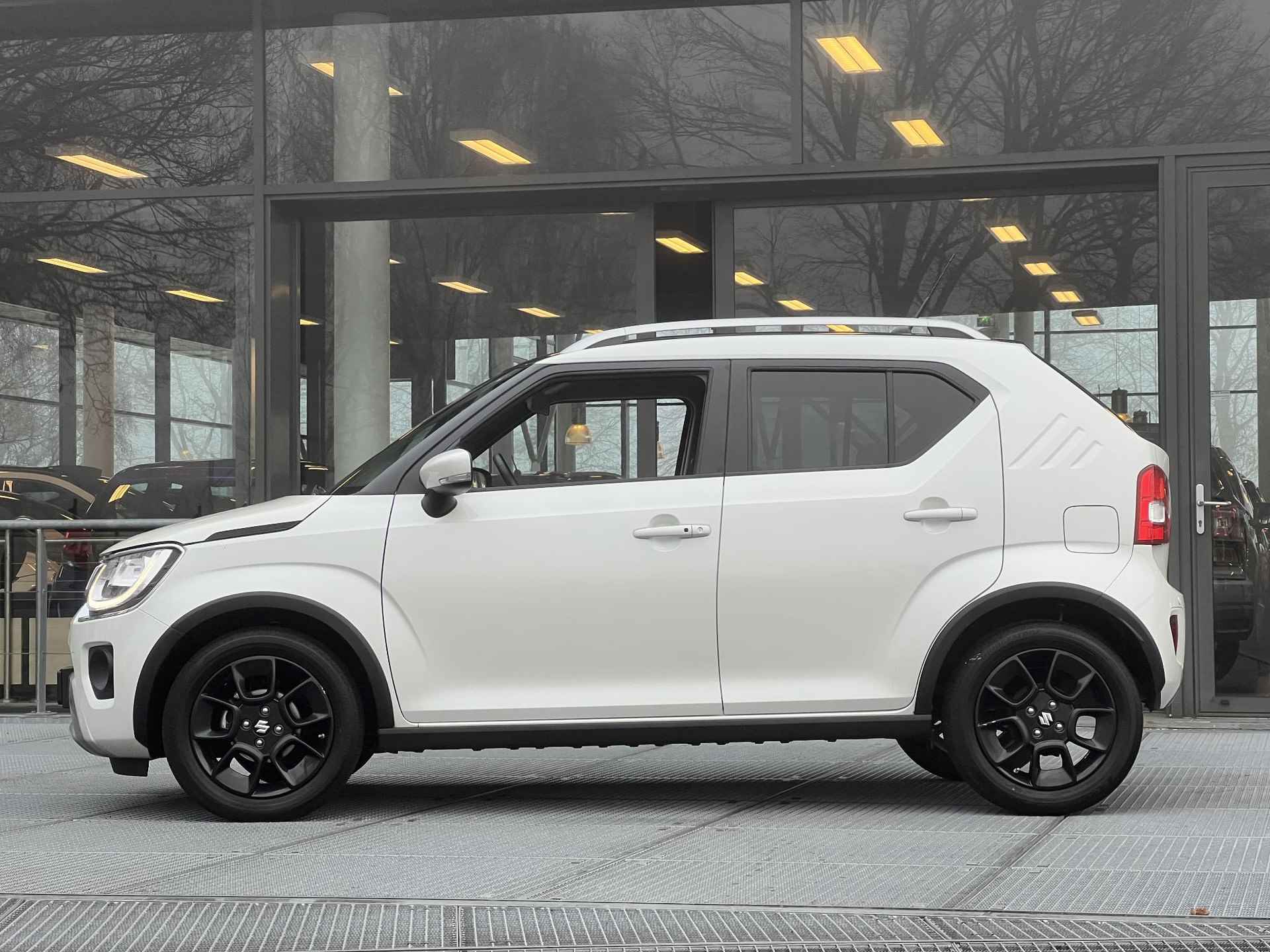 Suzuki Ignis 1.2 Smart Hybrid Style CVT Automaat | Carplay | Achteruitrijcamera en parkeersensoren achter | Navigatie - 17/32