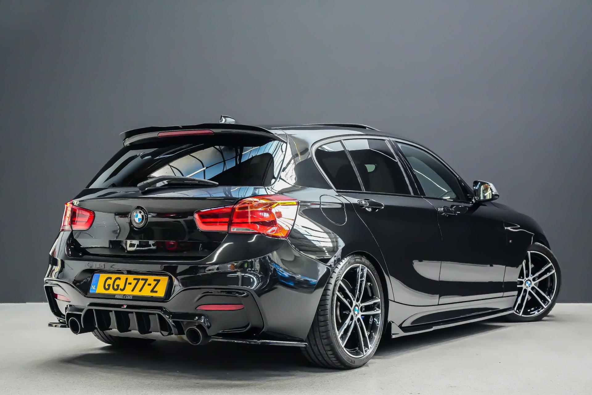 BMW 1-serie M140i 437pk xDrive High Executive |Akrapovic|KW schroefset|stage 2 tuning|schuif/kanteldak|memory|Harman Kardon|camera|rijstrook| - 2/43