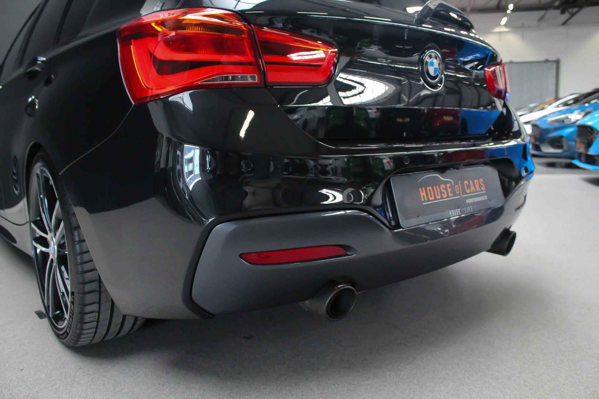 BMW 1-serie M140i 437pk xDrive High Executive |Akrapovic|KW schroefset|stage 2 tuning|schuif/kanteldak|memory|Harman Kardon|camera|rijstrook| - 40/43