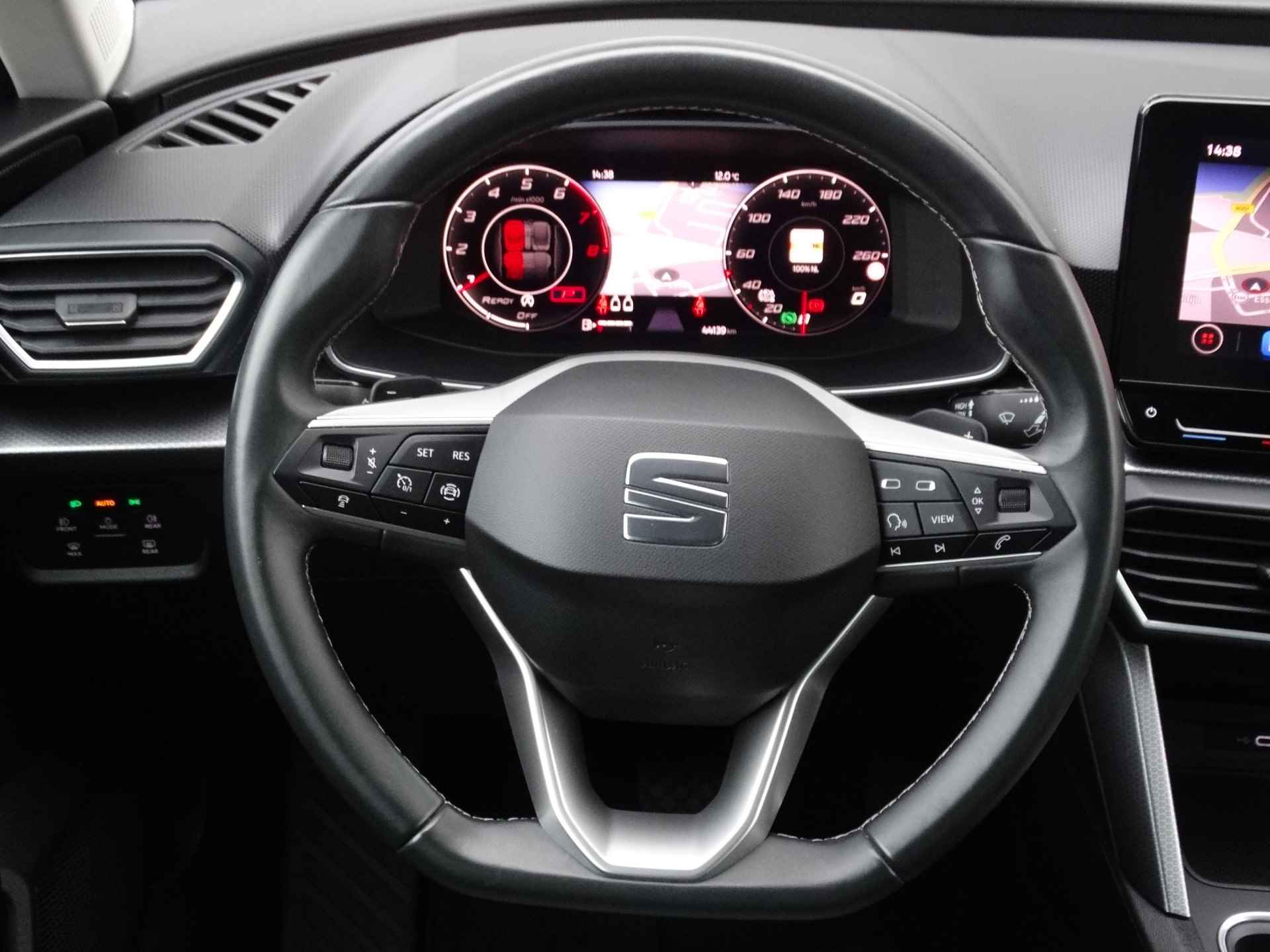 SEAT Leon 1.0 eTSI 110PK DSG Style Business Intense | Navigatie | Climate Control | Achteruitrijcamera | - 16/29